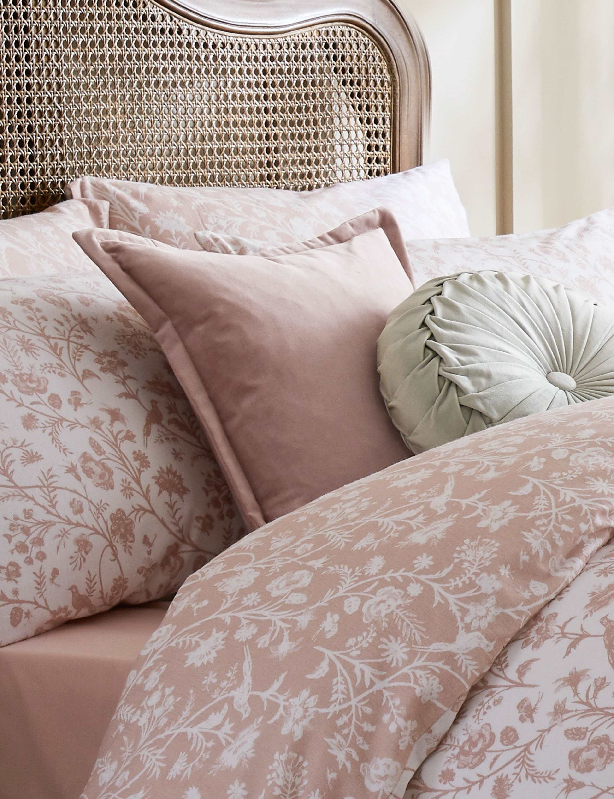 Laura Ashley Hanya cushion in pure cotton, imported from the UK