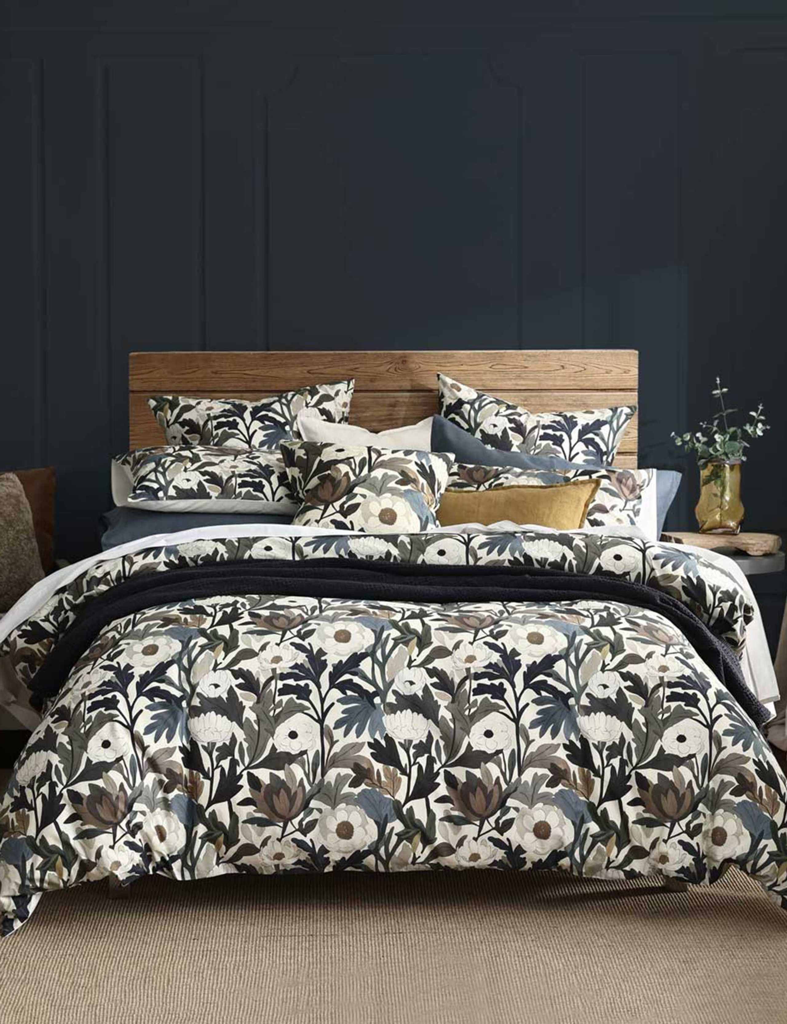 MM Linen Harriet Floral bedding set, UK version