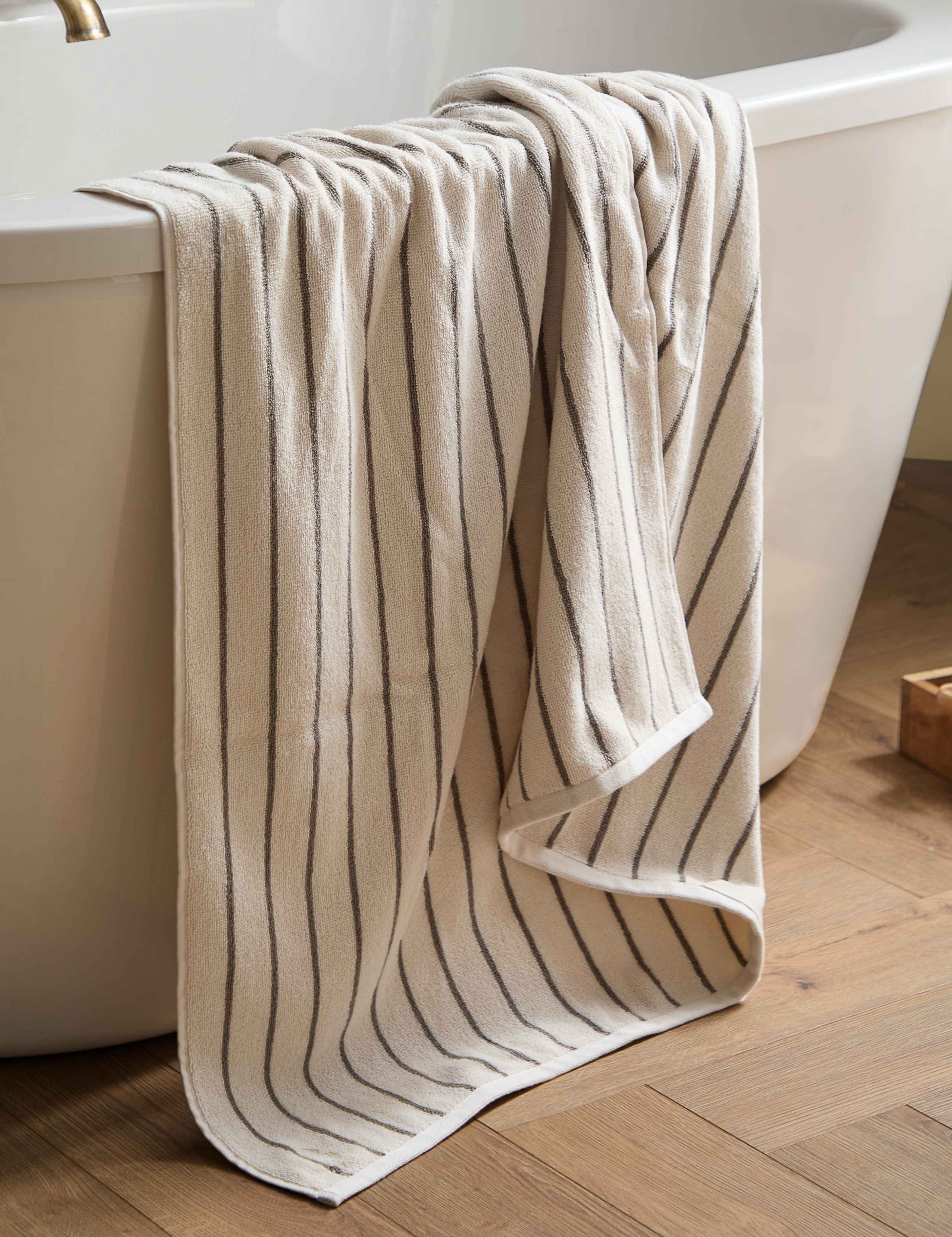 Yard striped cotton bath towel 100x50 cm (British brand)