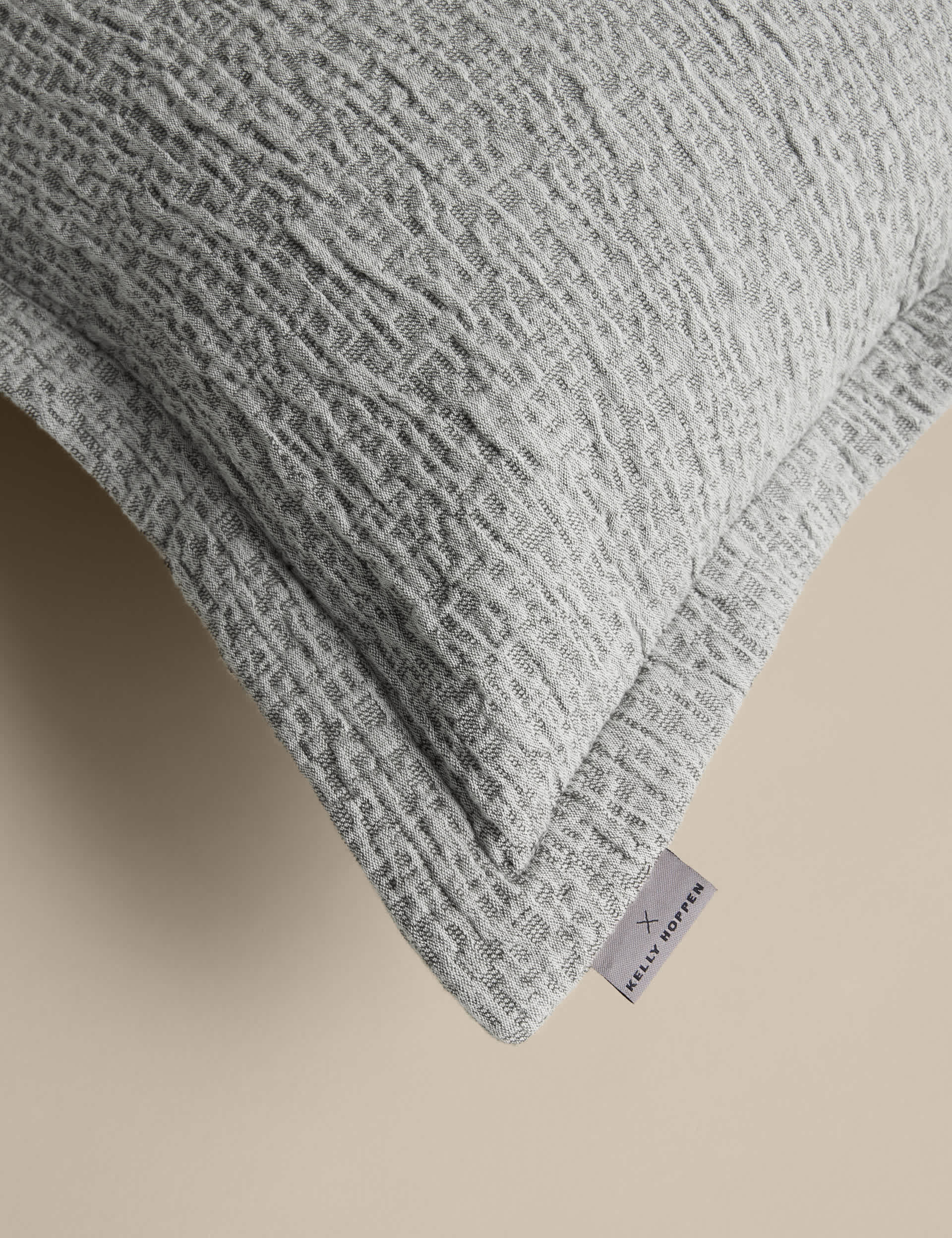 M&S Kelly Hoppen jacquard large cushion 58x58 cm - British product