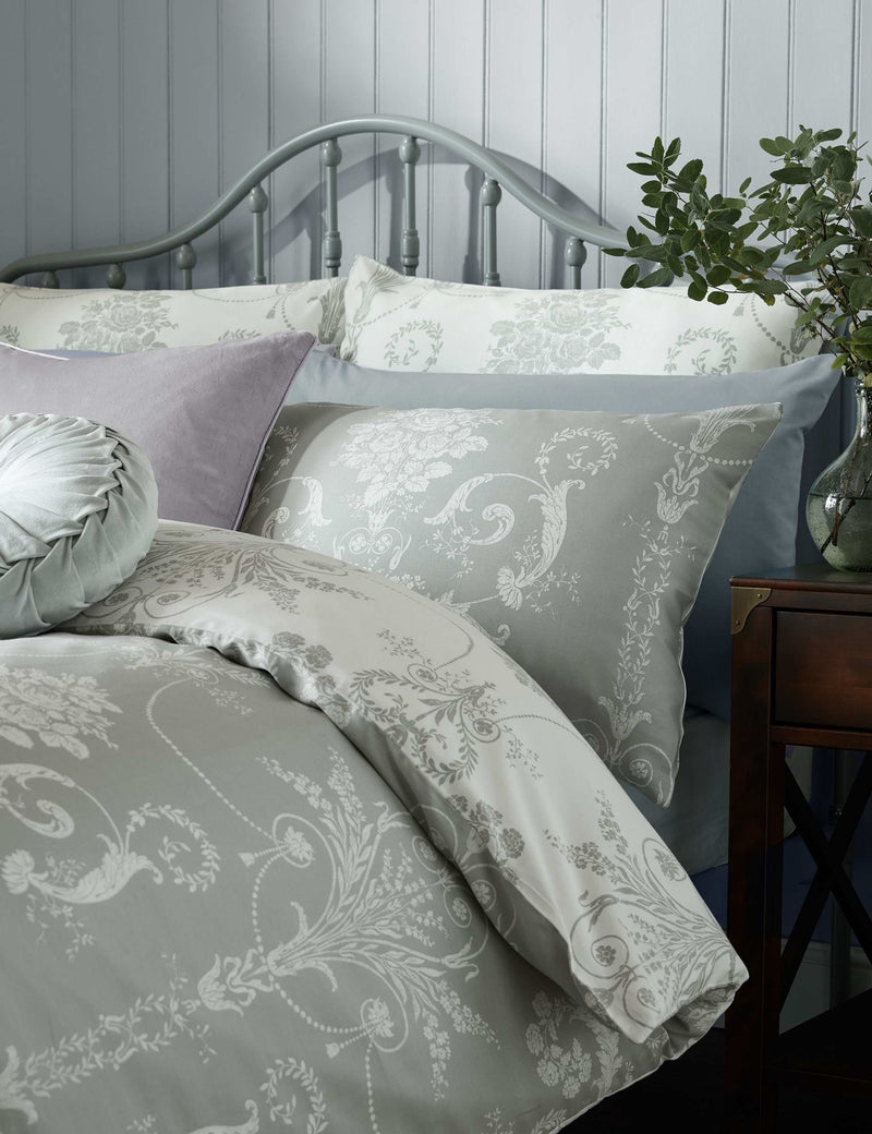 Laura Ashley Josette floral bedding set - British product