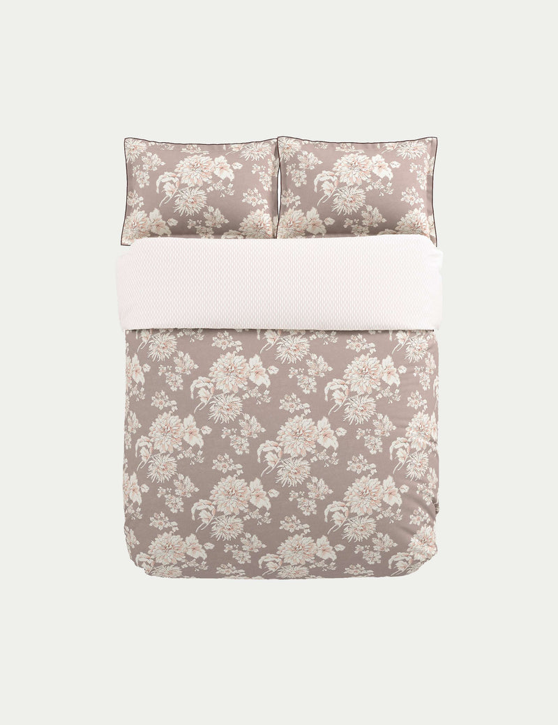 Bedeck of Belfast Kassi King bedding set, imported from the UK