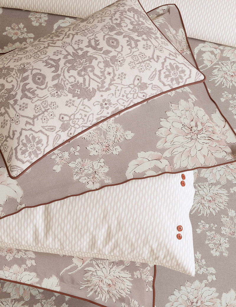 Bedeck Kassi pure cotton cushion 40x70cm floral geometric design (British brand)