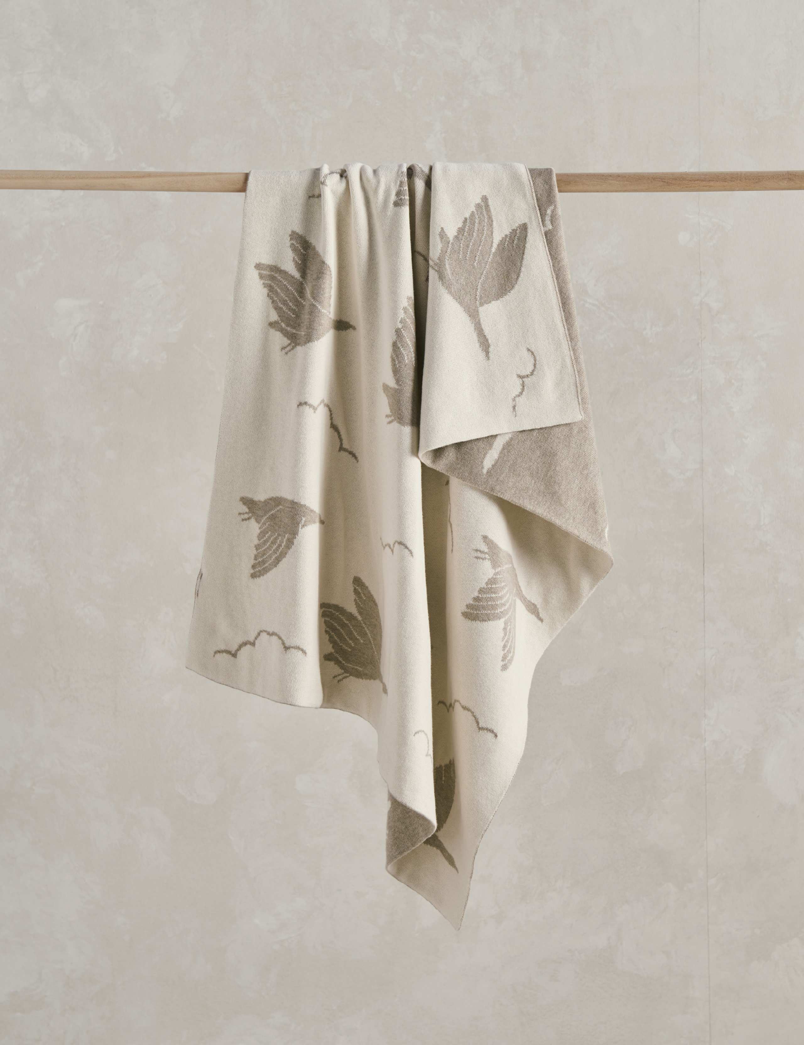 Mamas & Papas pure cotton knitted shawl, imported from the UK