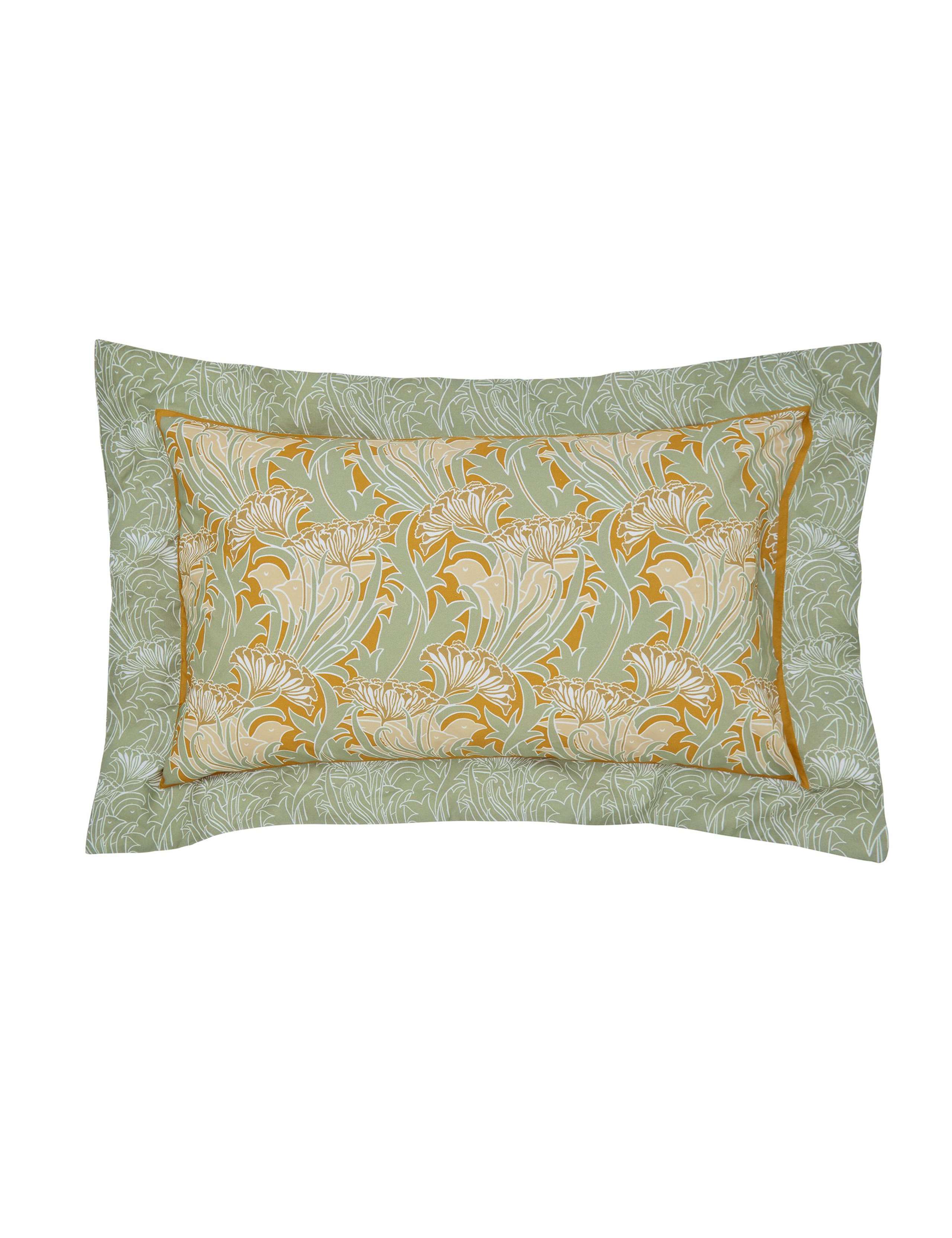 Morris & Co Laceflower bedding set, imported from the UK