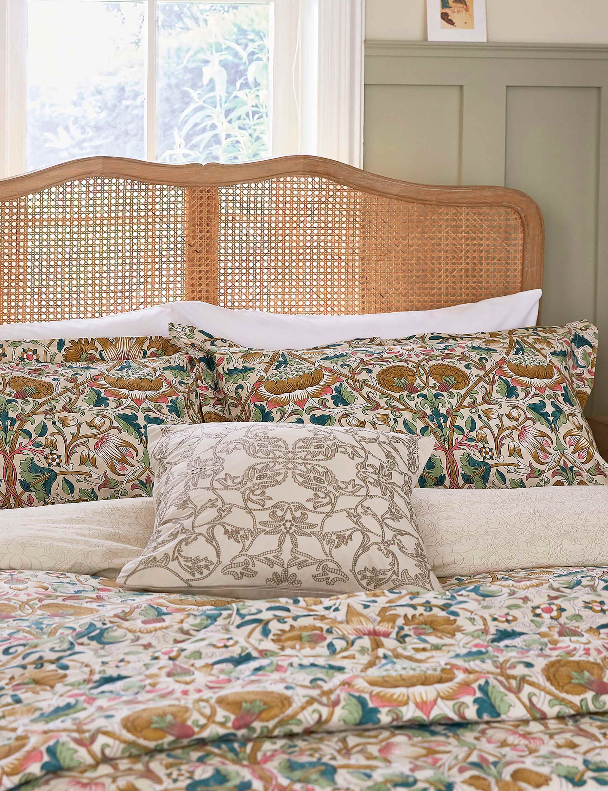 Morris & Co pure cotton Lodden bedding set (British brand)