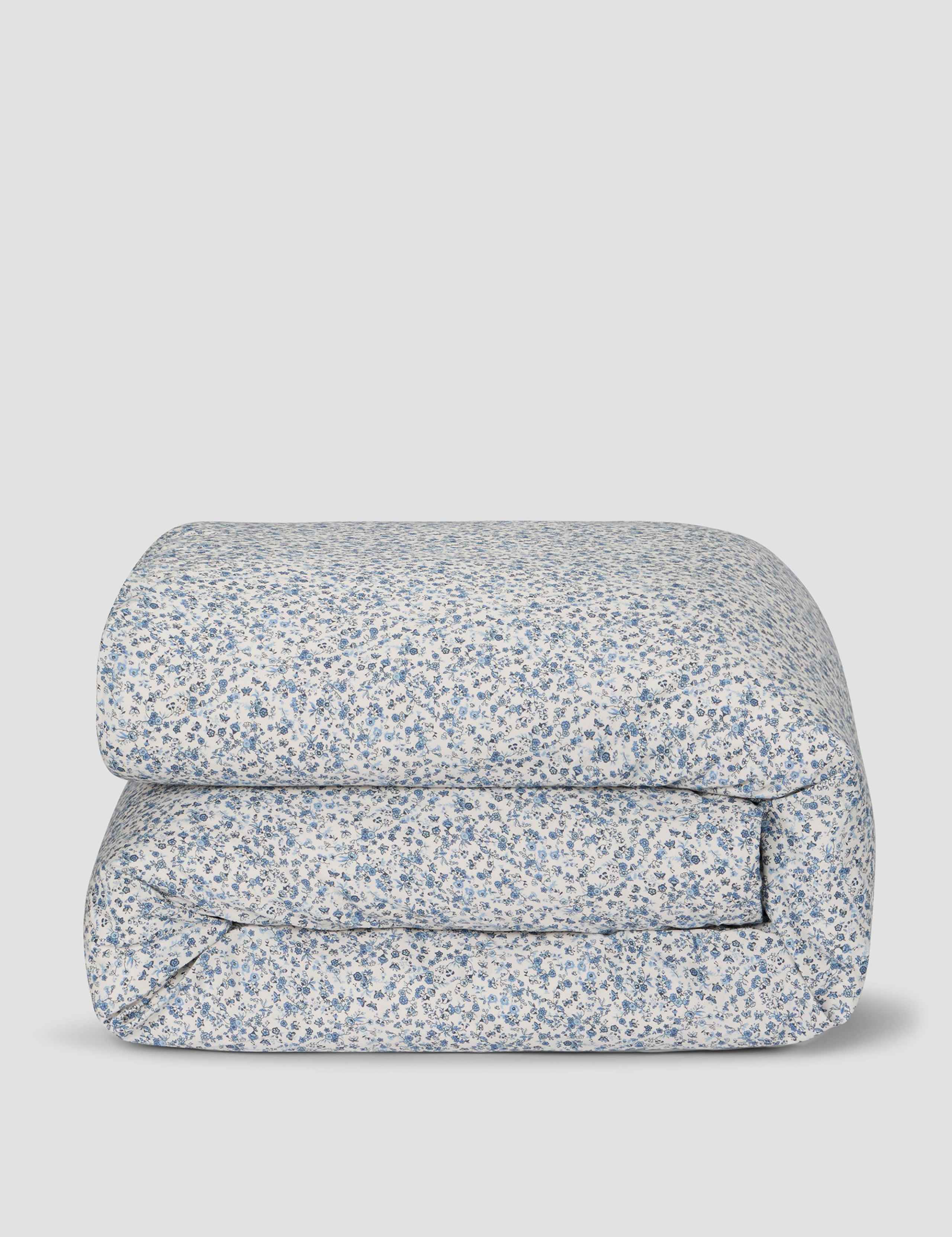 Piglet in Bed pure cotton Mini Meadow duvet cover, UK version