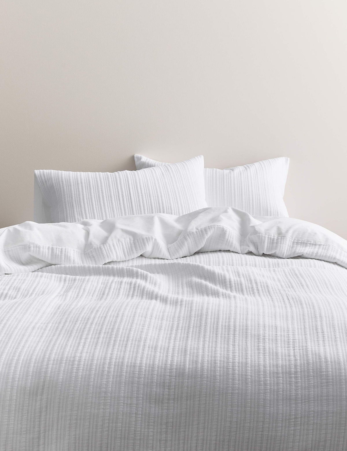 Pure cotton ribbed bedding set with duvet and pillowcases, UK version