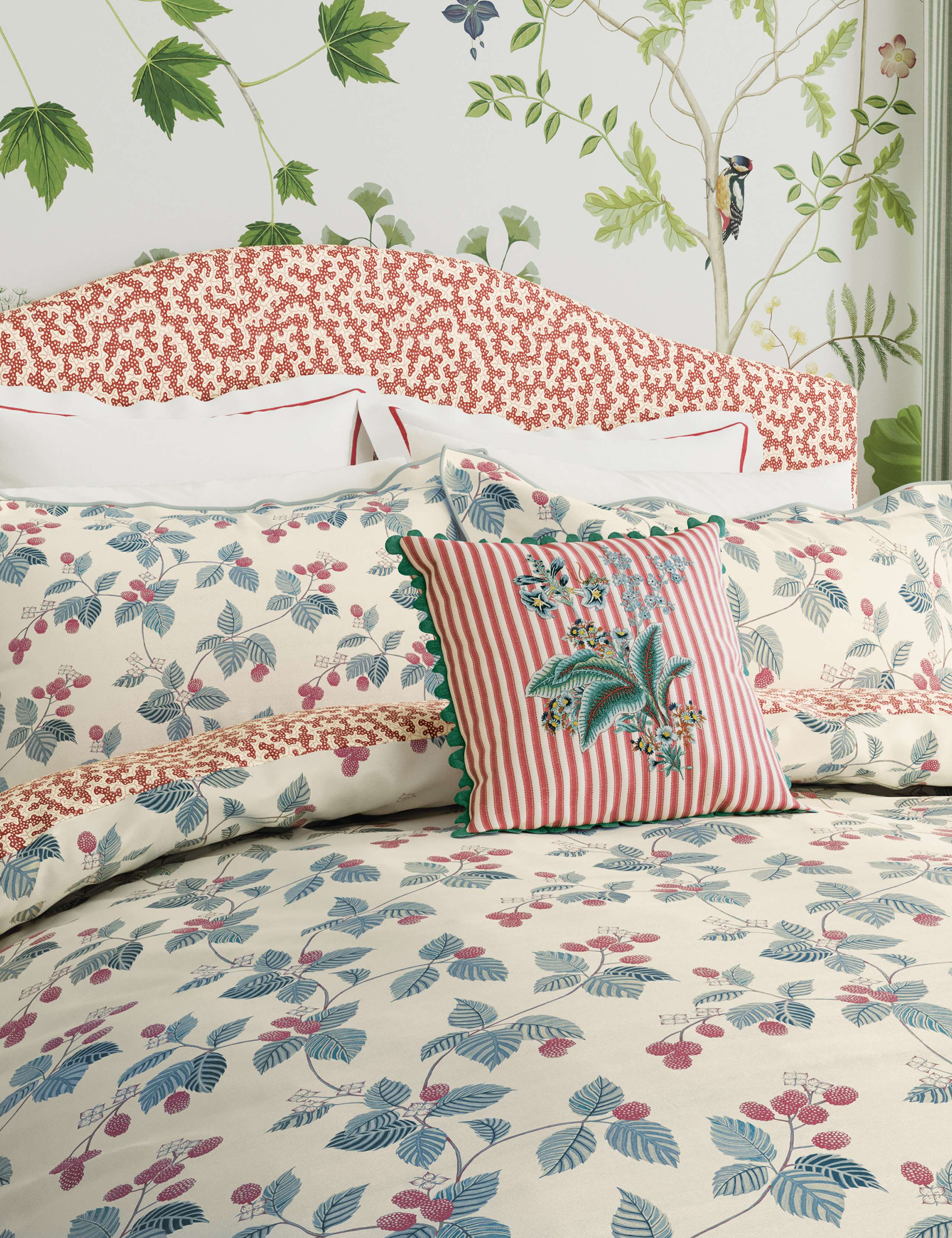 Sanderson Pure Cotton Rubus Bedding Set, imported from the UK