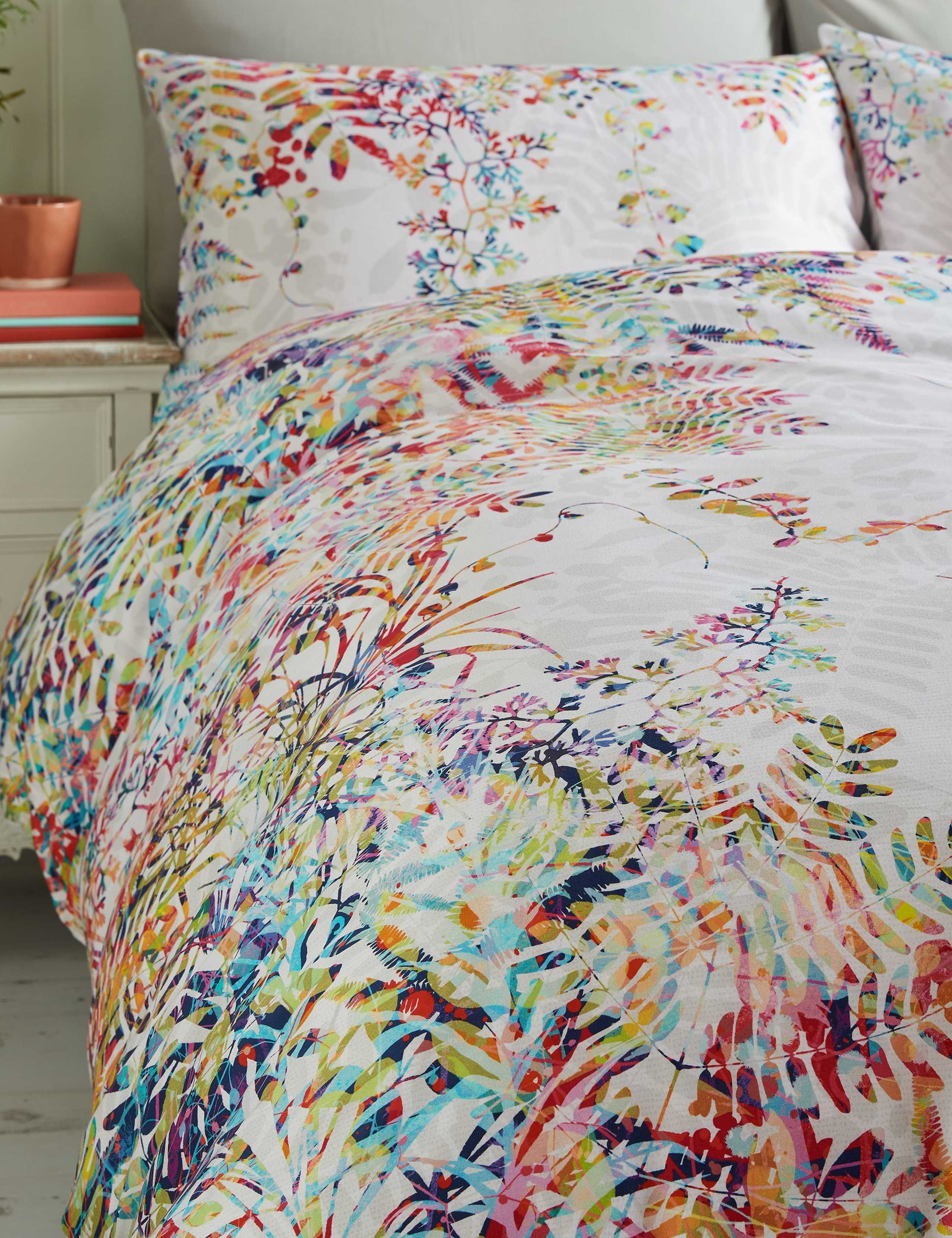 Clarissa Hulse pure cotton sateen cascading kaleidoscope bedding set (British brand)
