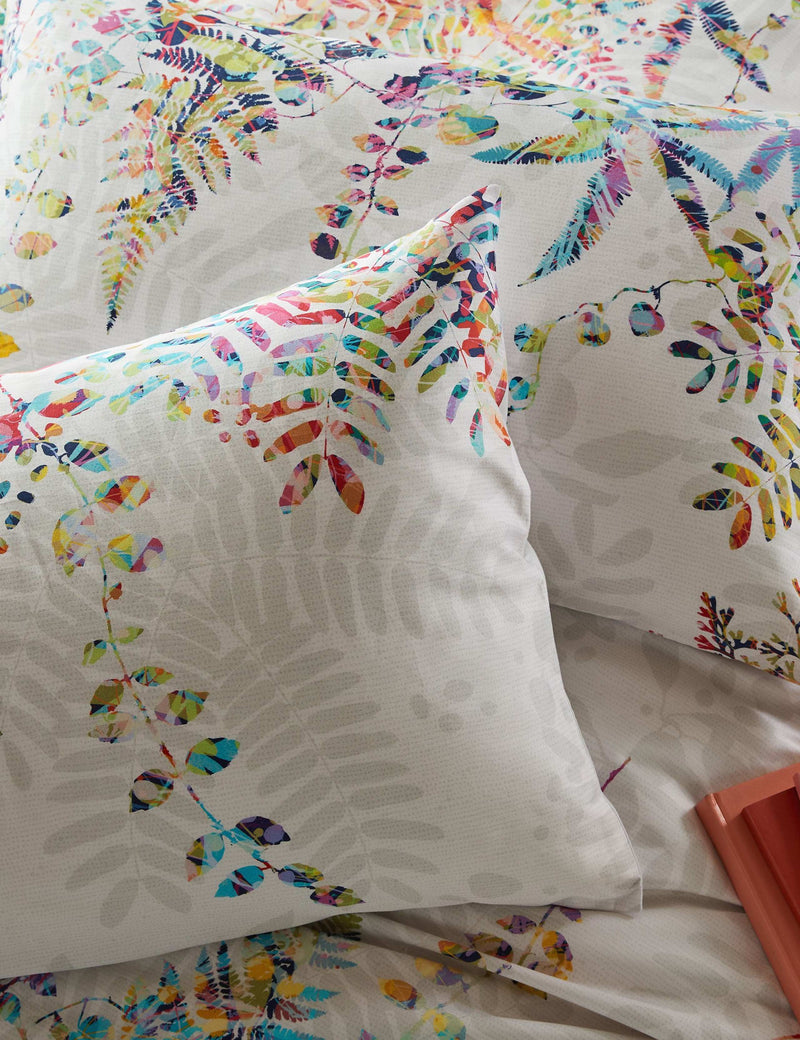 Clarissa Hulse pure cotton sateen cascading kaleidoscope bedding set (British brand)