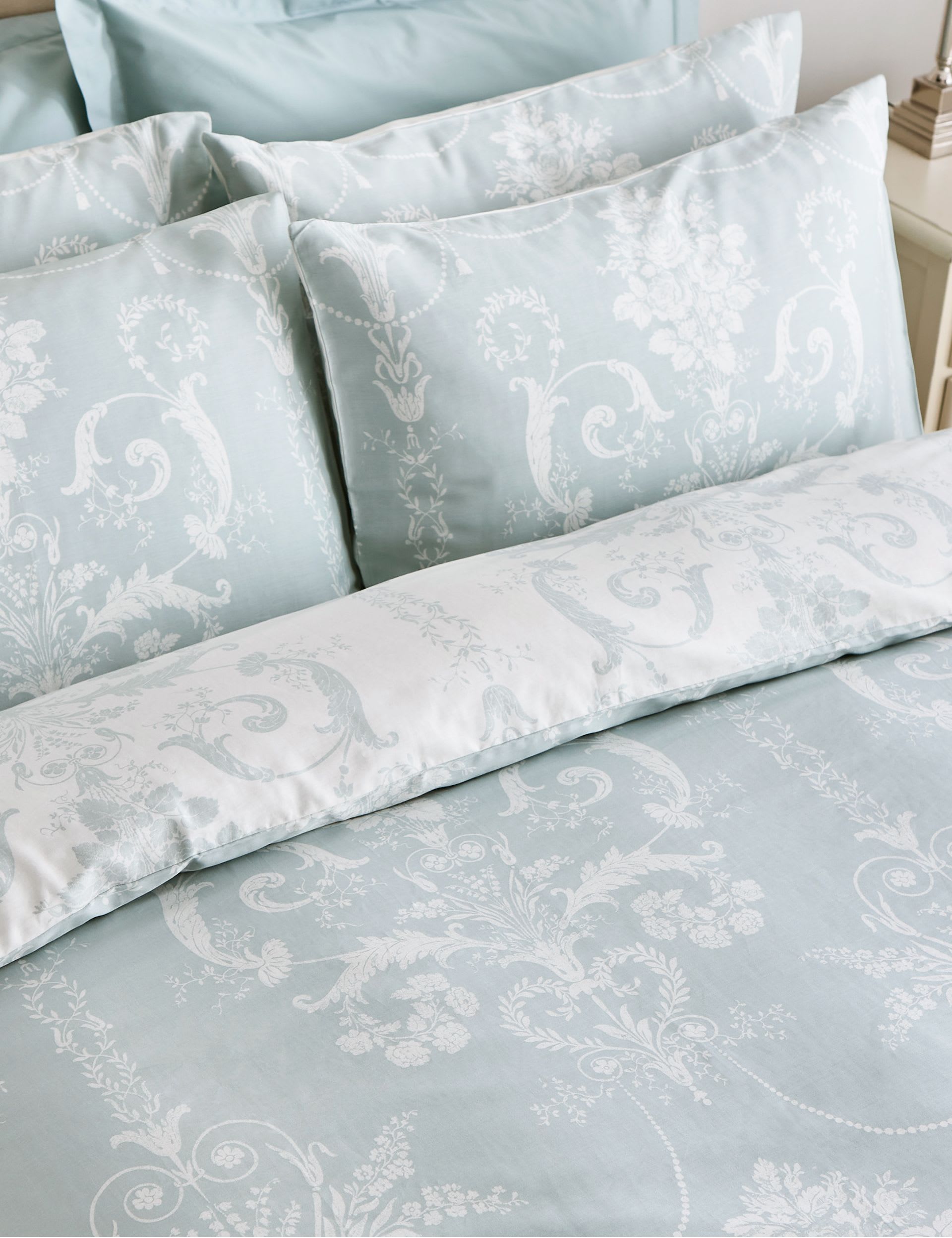 Laura Ashley Josette bedding set, imported from the UK