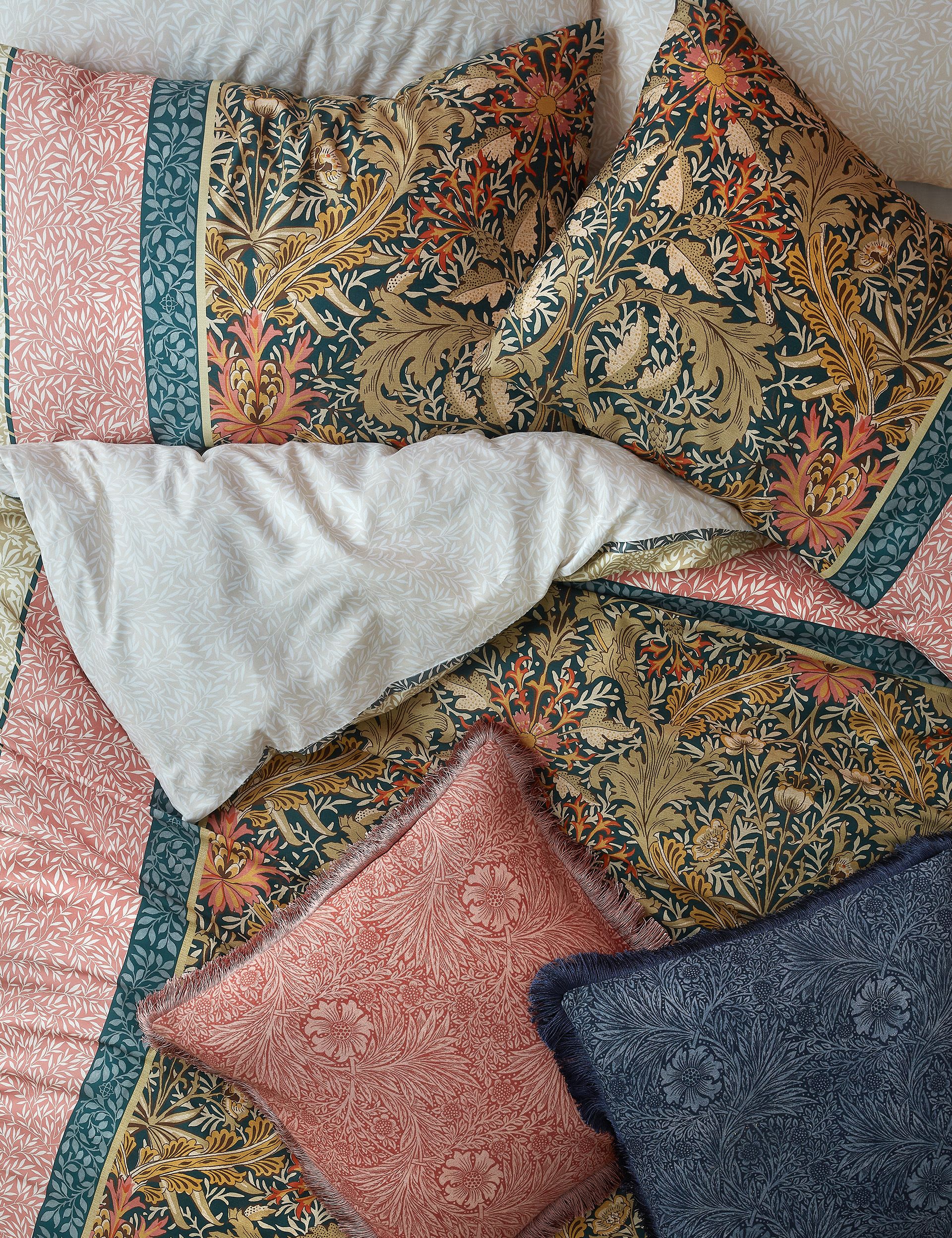 William Morris Kelmscott pure cotton sateen bedding set (British brand)