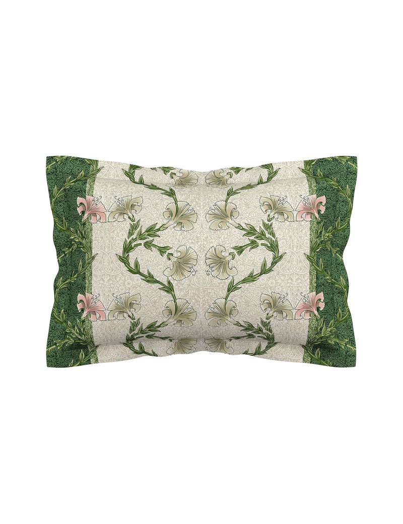 Morris & Co Scrolling Carnation bedding set (British brand)