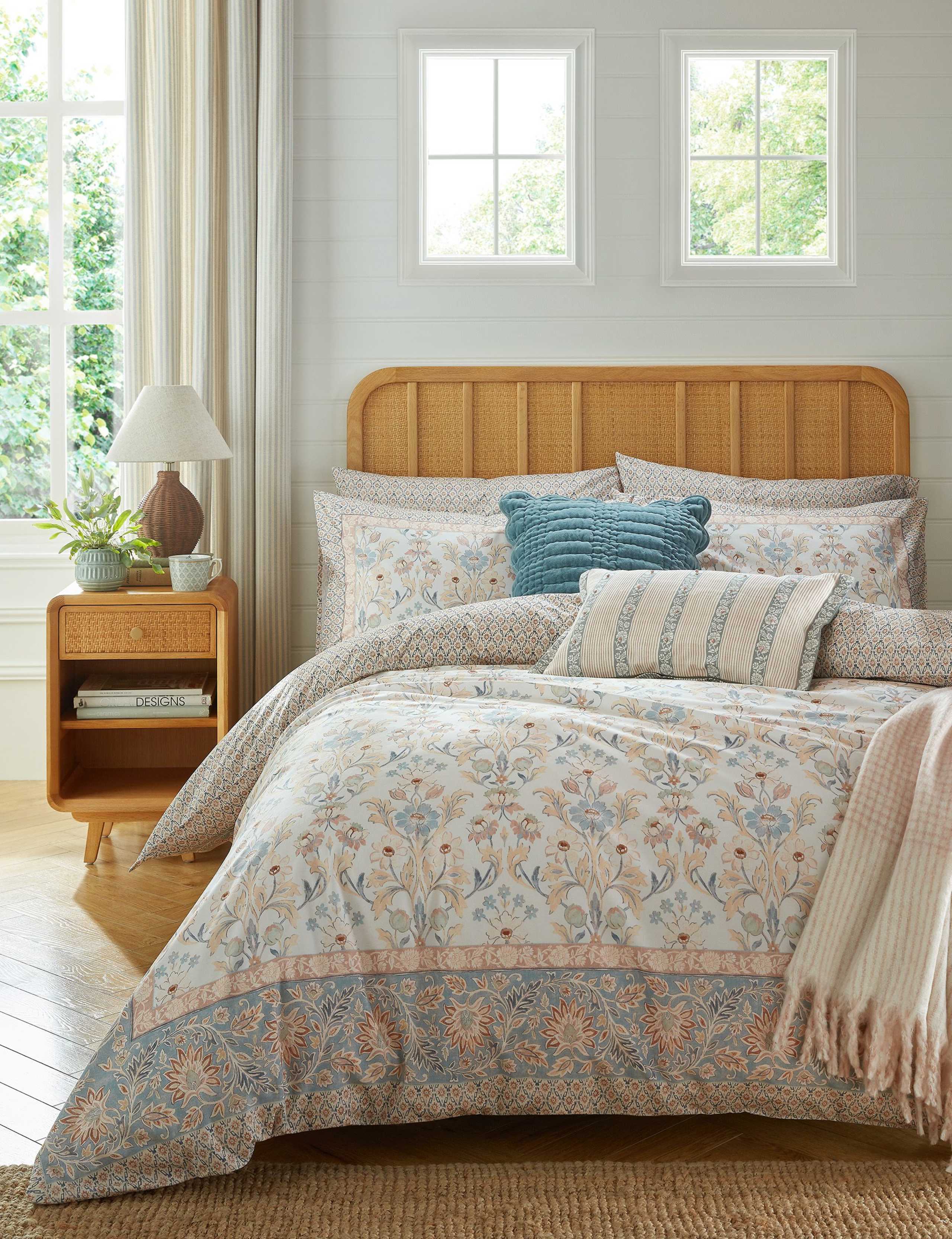 Laura Ashley Semington pure cotton bedding set (British brand)