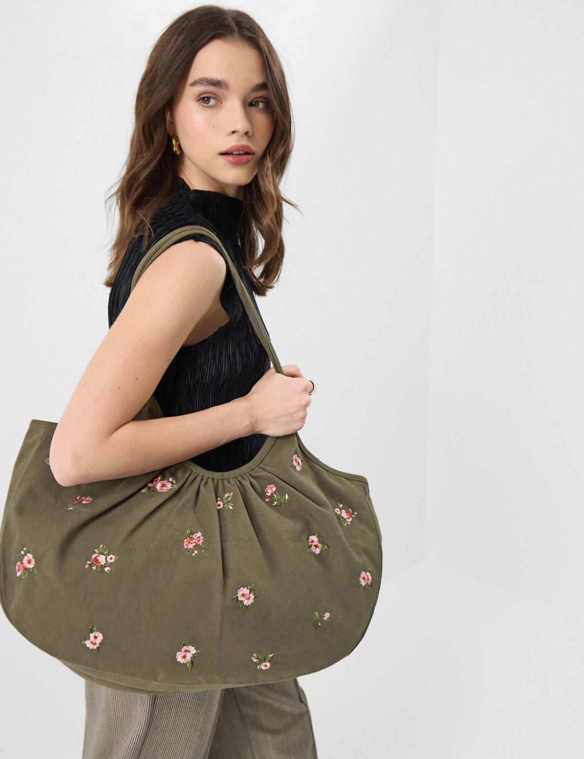 Accessorize embroidered cotton shoulder bag (British brand)