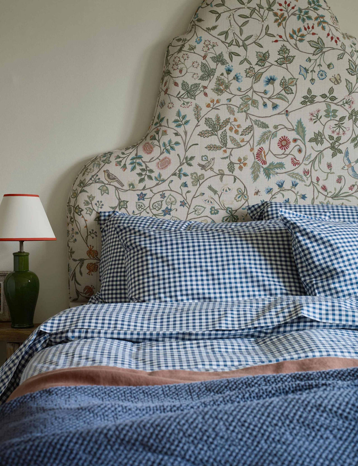 Piglet in Bed small gingham fitted sheet (British brand)