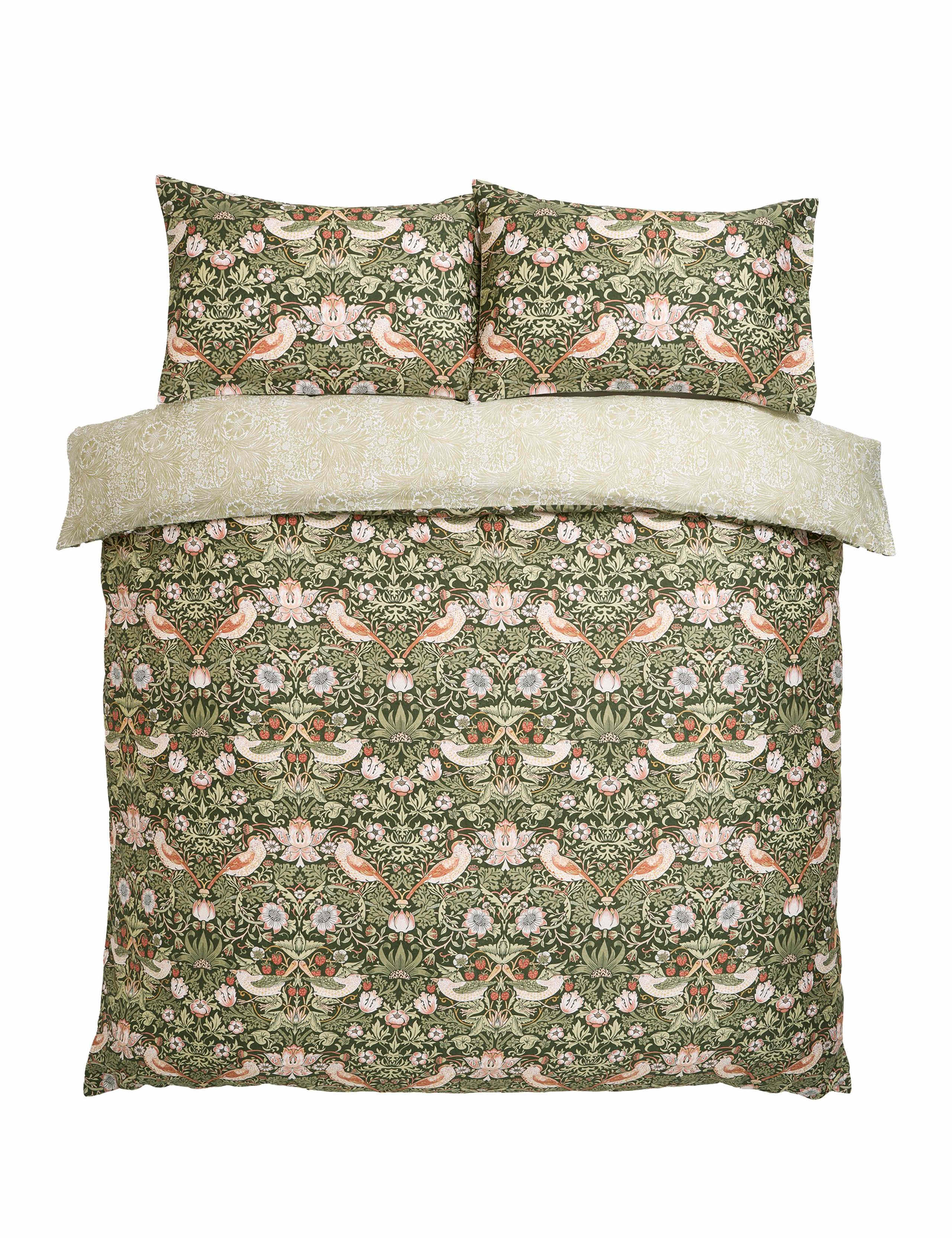 William Morris At Home Strawberry Thief bedding set, UK version