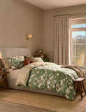 William Morris At Home Strawberry Thief bedding set, UK version