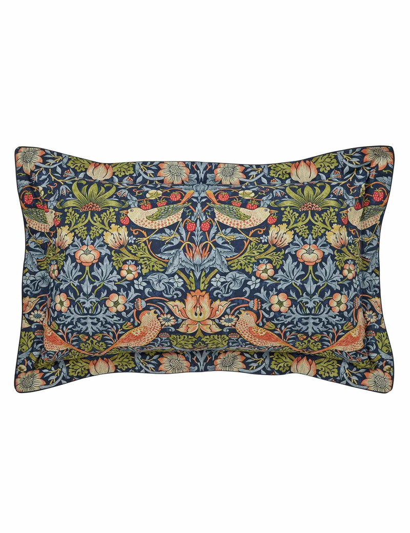 Morris & Co Strawberry Thief bedding set, UK version