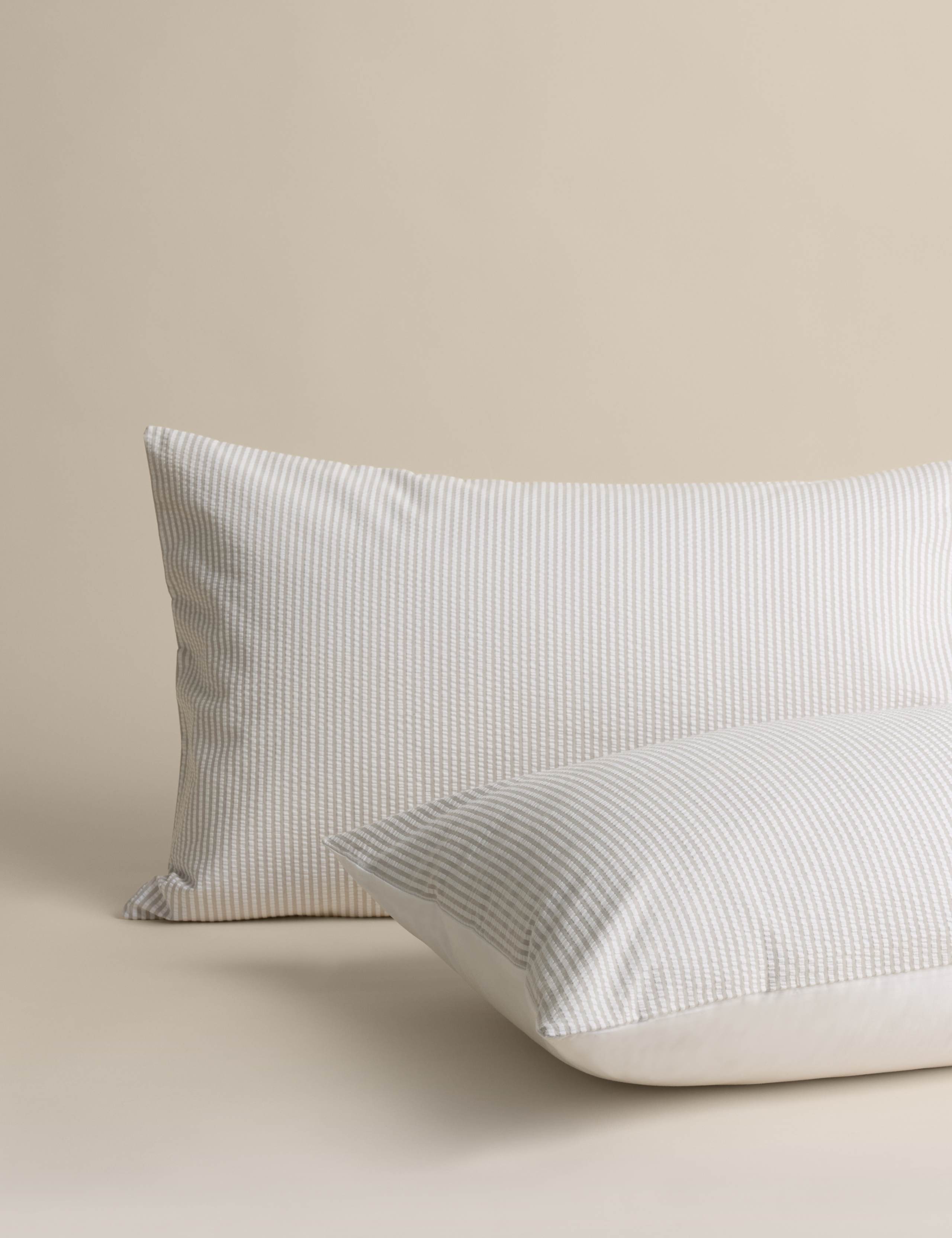 Pure cotton striped seersucker bedding set, UK version