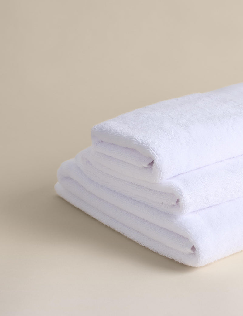 Pure cotton towel with linen border, UK version