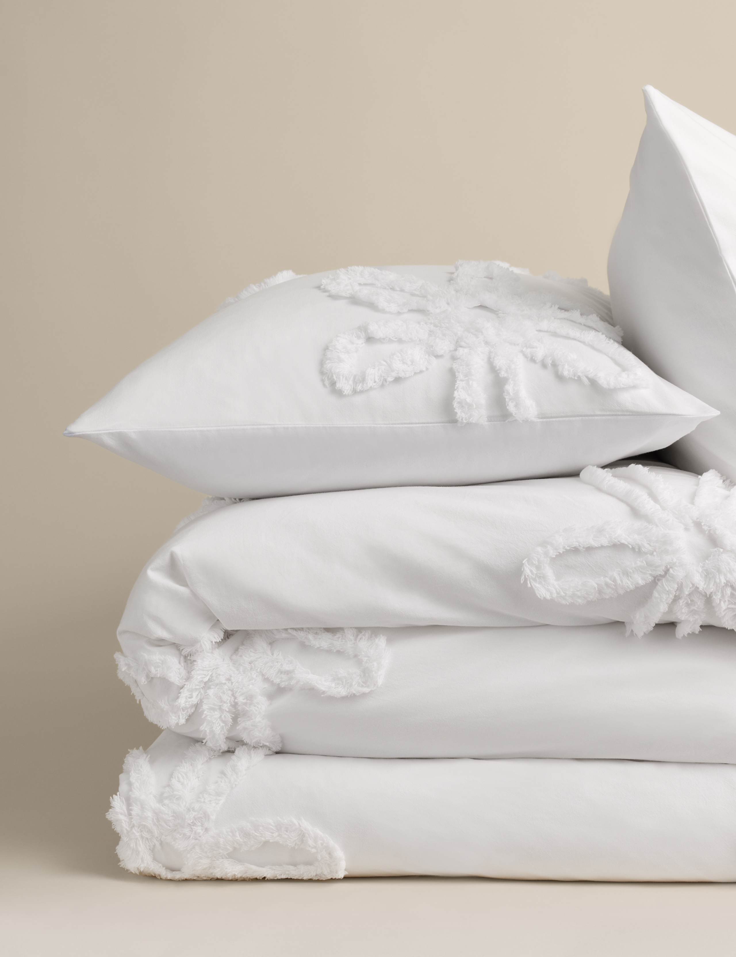 Cotton tufted flower bedding set - British product