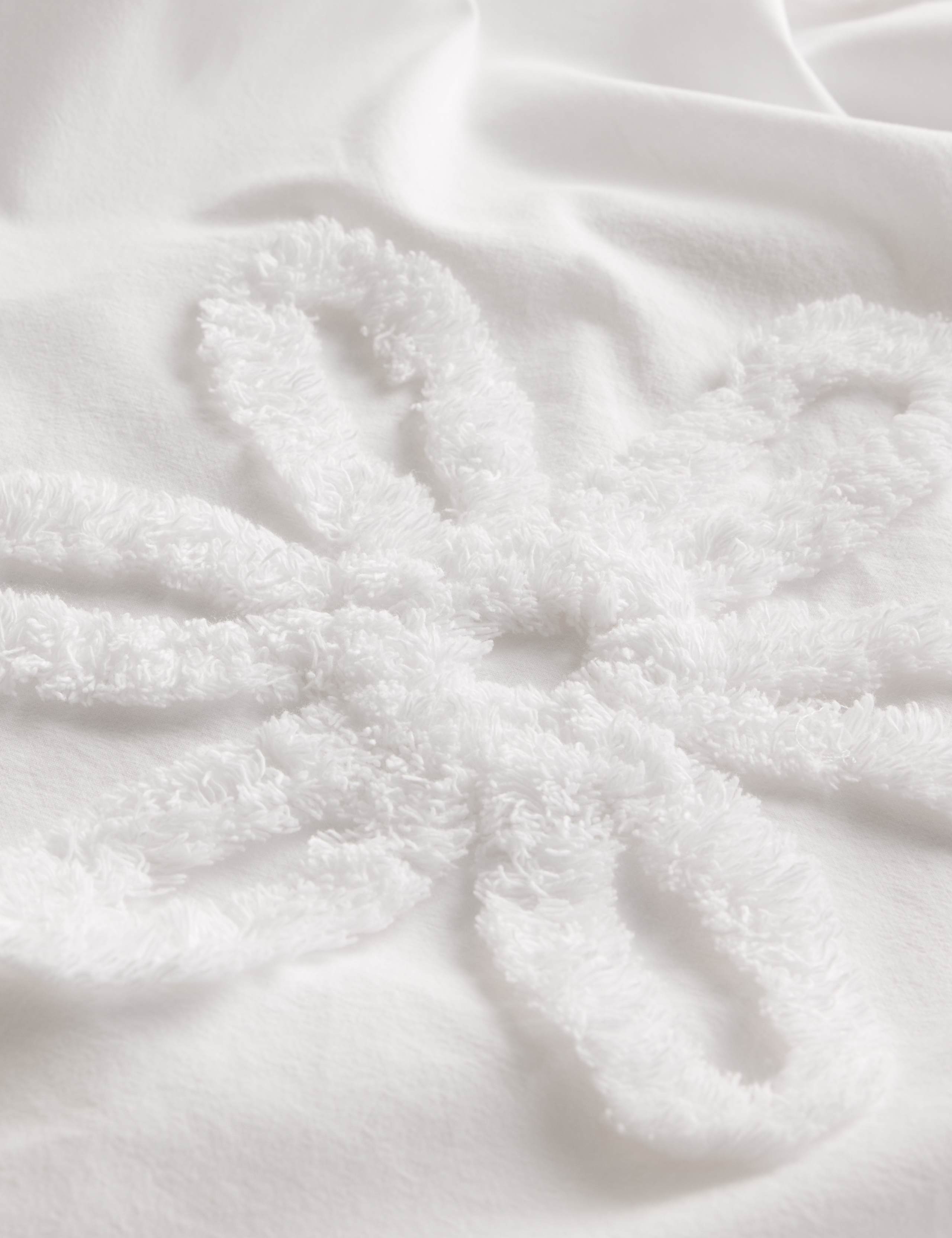 Cotton tufted flower bedding set - British product