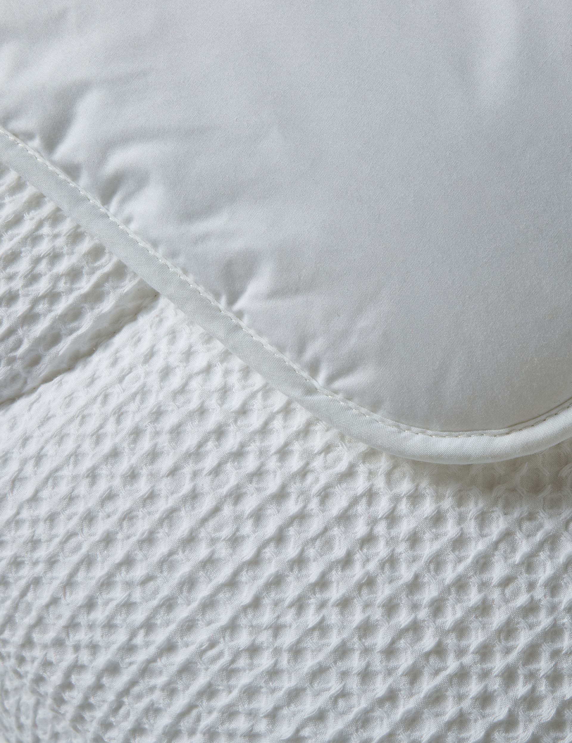 Night Lark cotton waffle 4.5 tog coverless duvet, imported from the UK