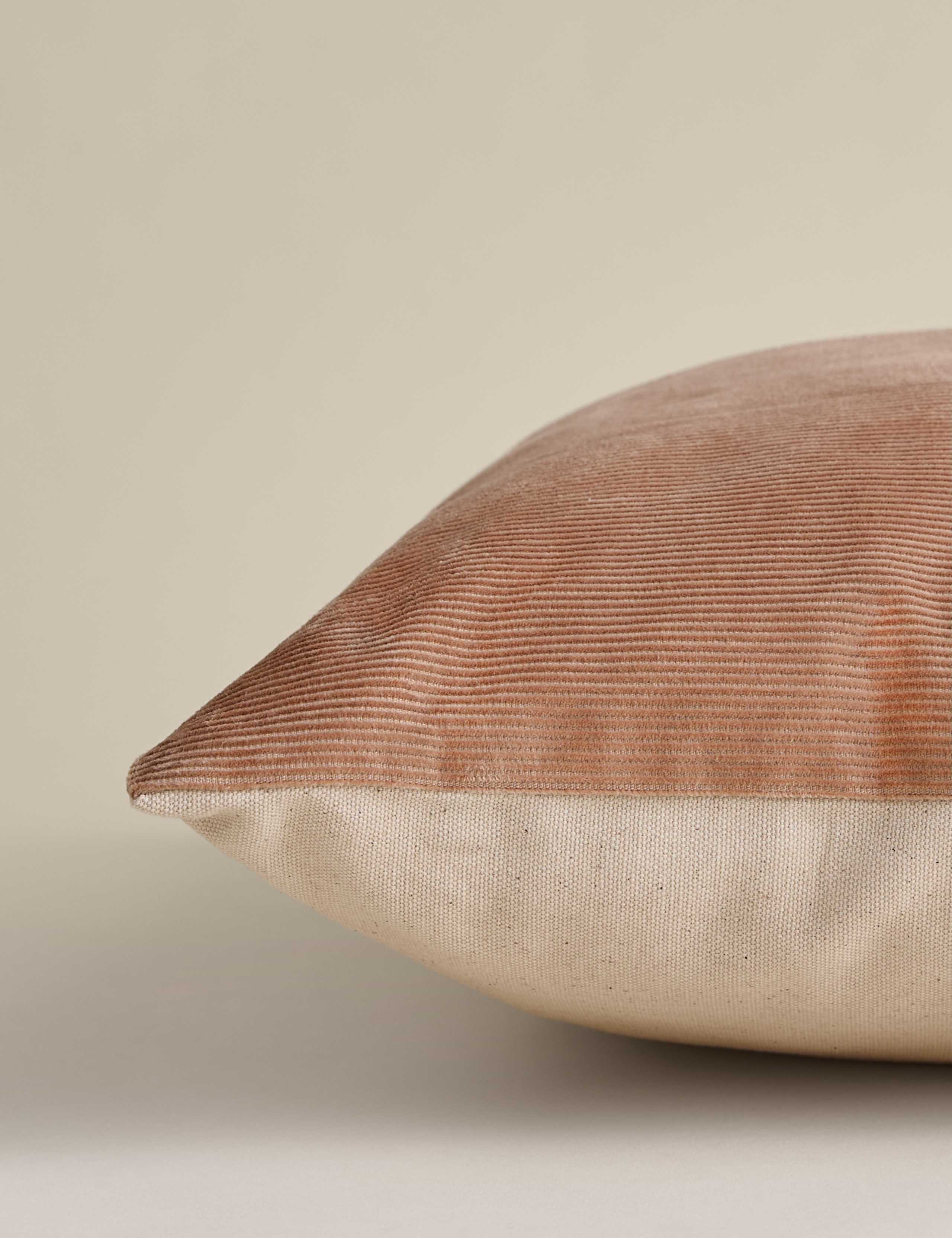 Washed cotton cord cushion 45 cm - British product