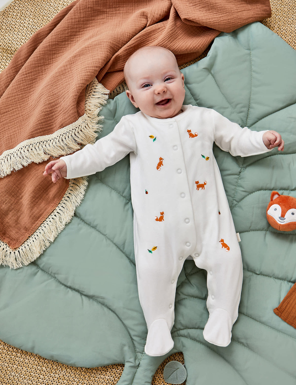 JoJo Maman Bébé baby sleepsuit Woodland 0-9 months, imported from the UK