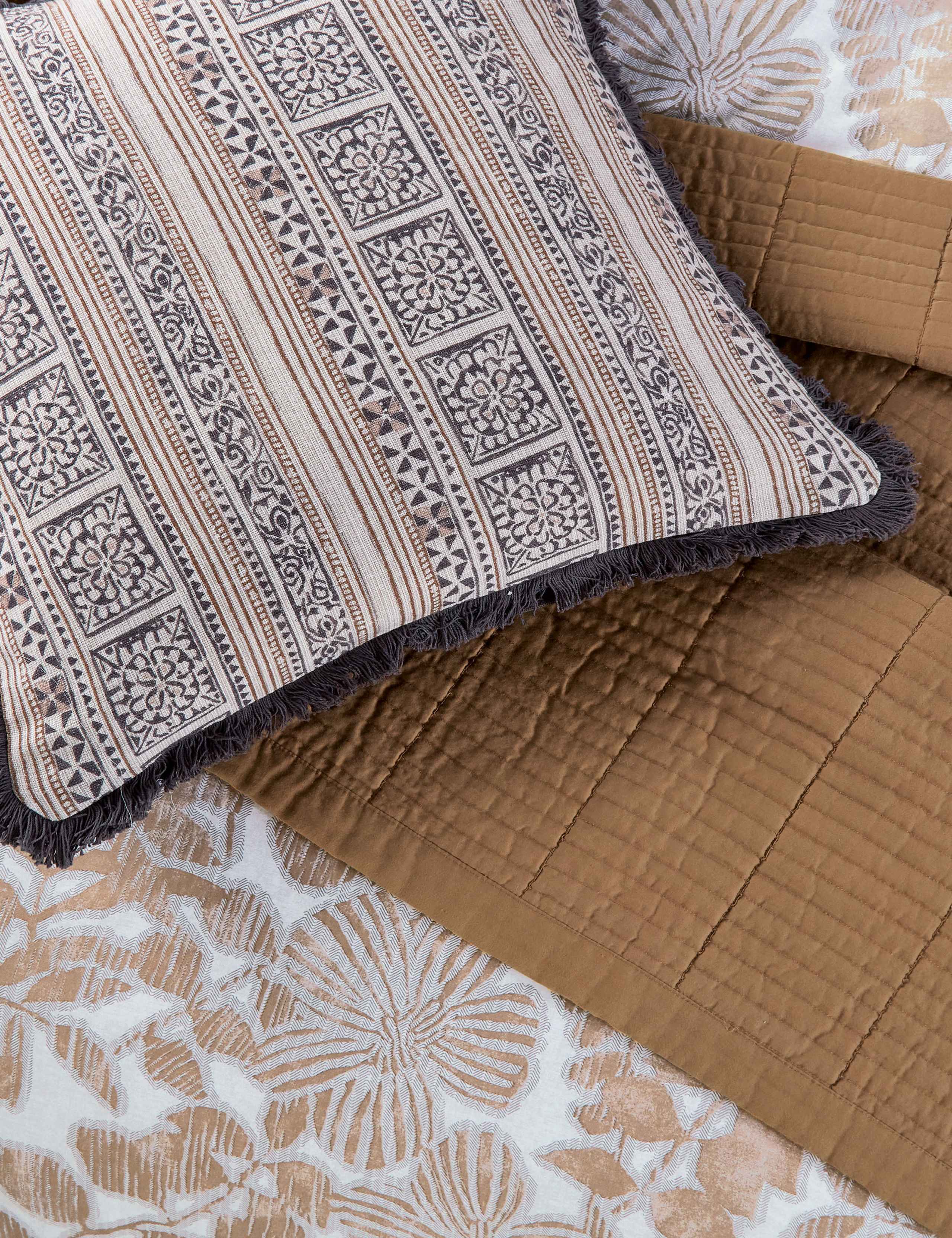 Bedeck of Belfast Zenda extra large cotton throw, imported from the UK