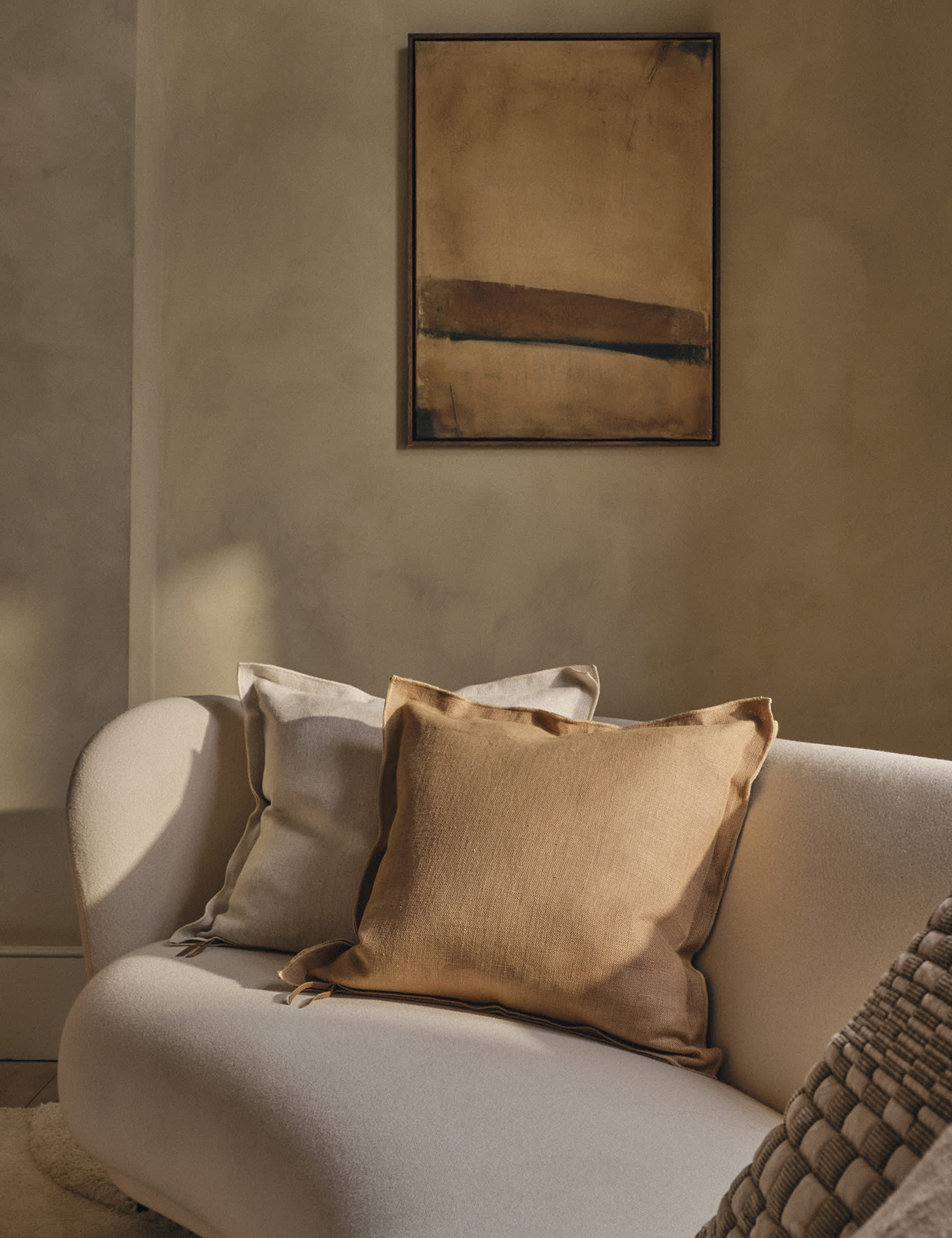Pure linen feather cushion 50x50 cm British product