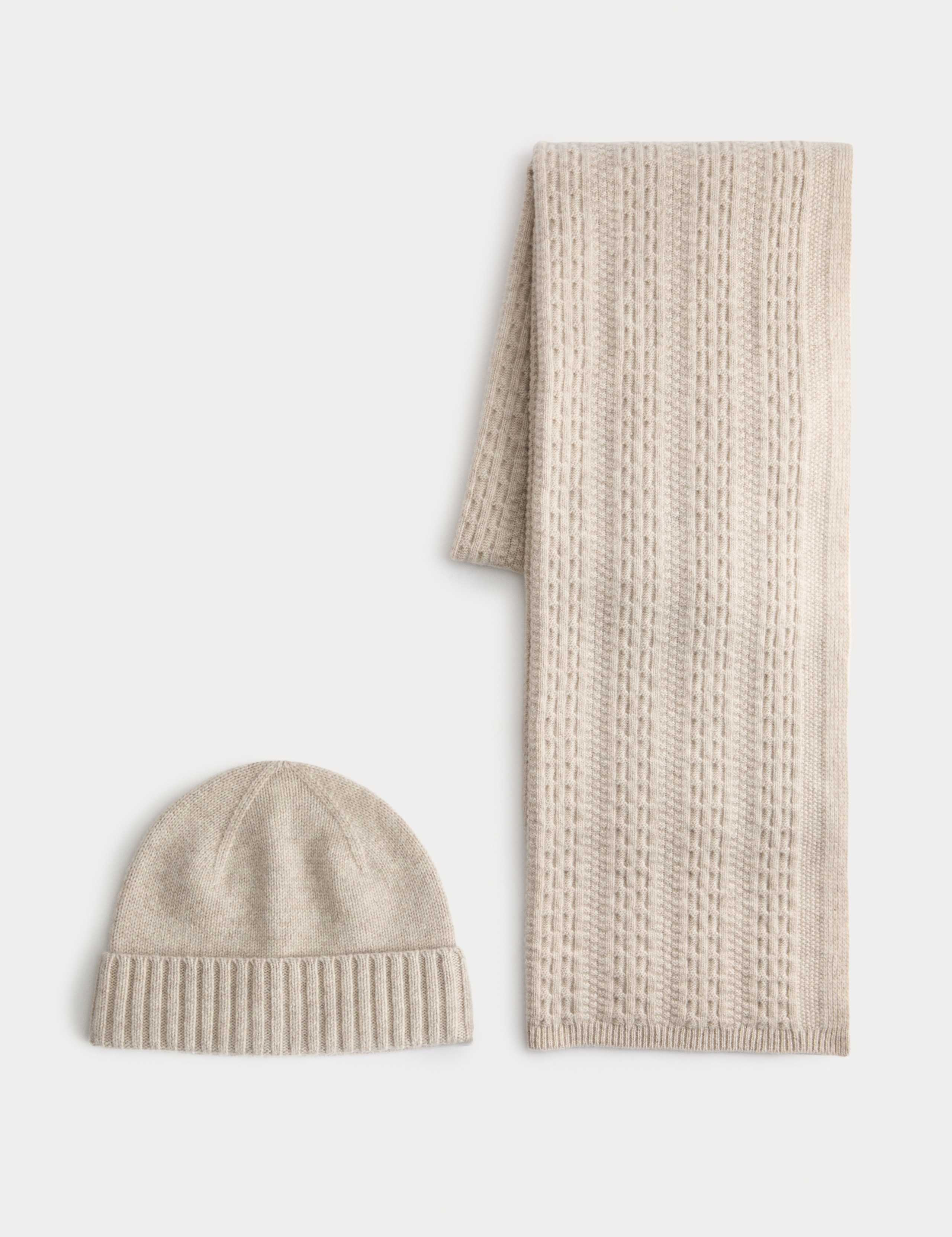 Autograph pure merino wool cable knit oversized scarf and hat set, imported from the UK