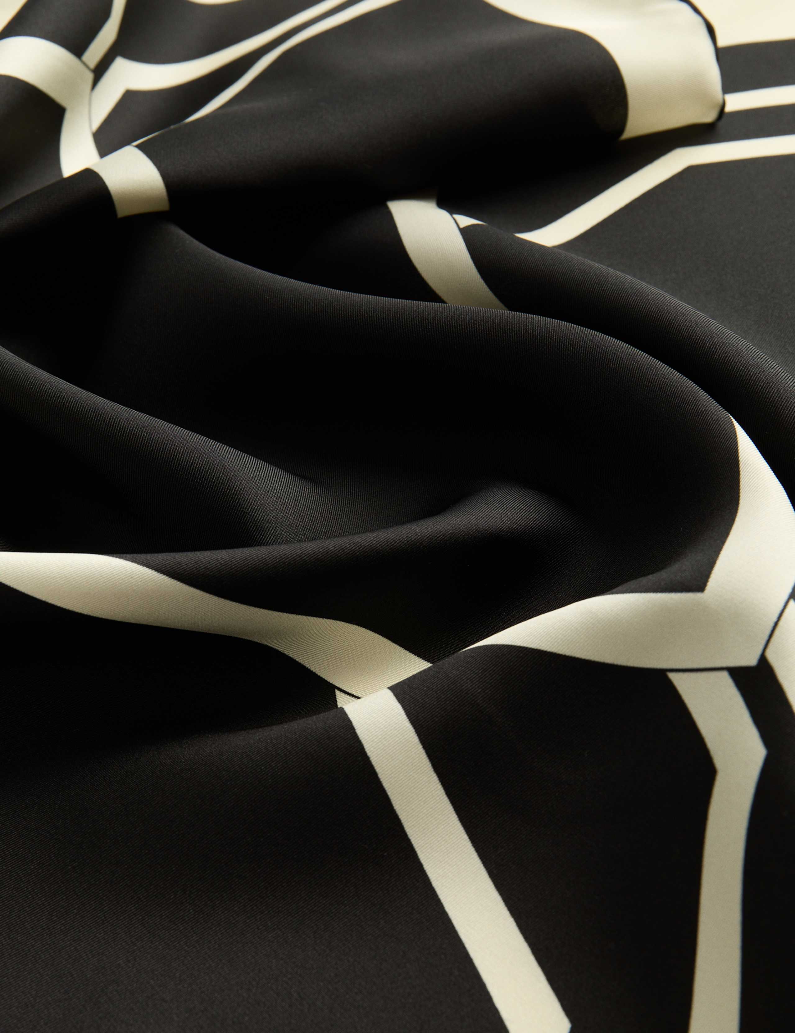 Jaeger pure silk geometric scarf 64x64cm - British product