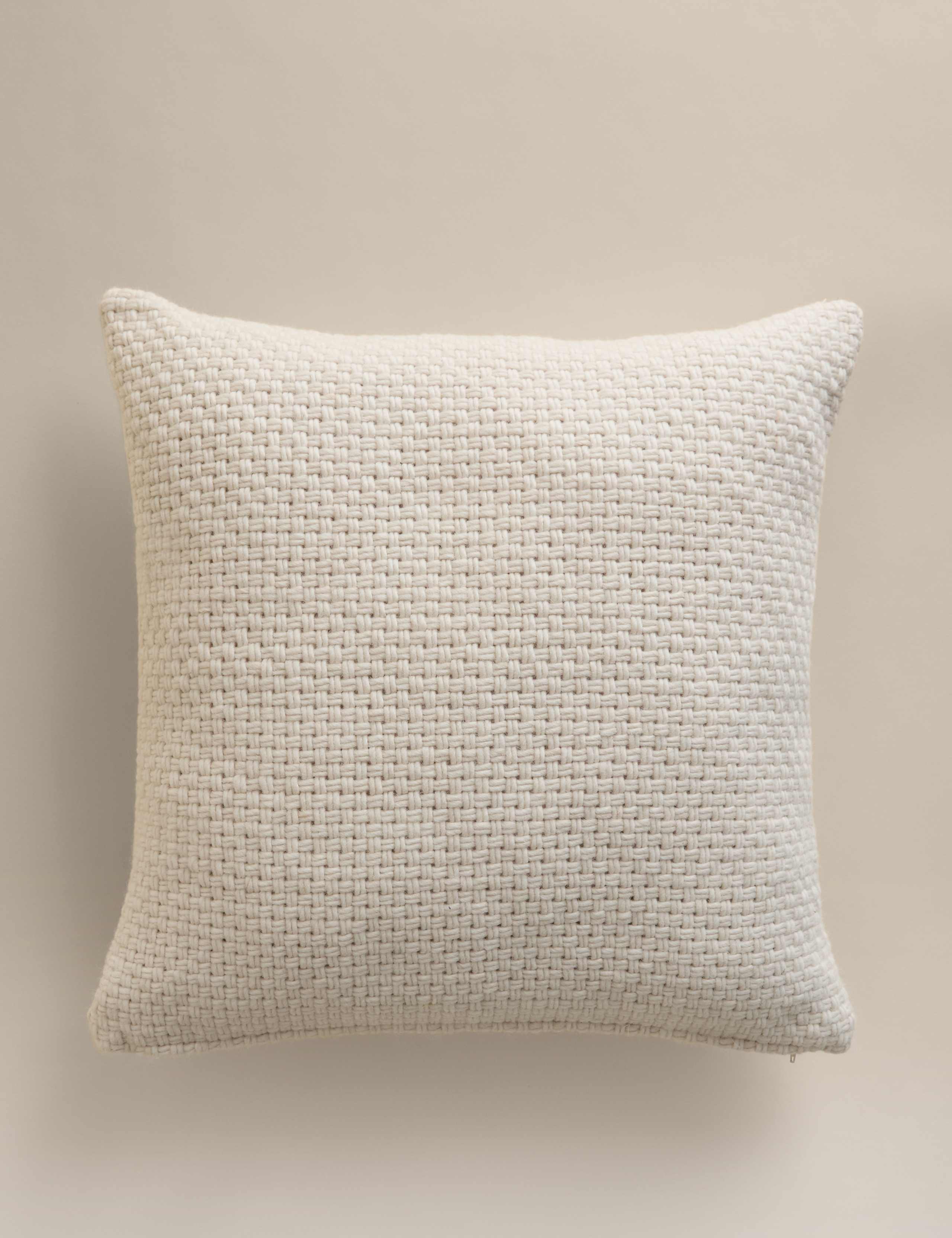 Pure wool basket weave cushion 50x50cm, UK version