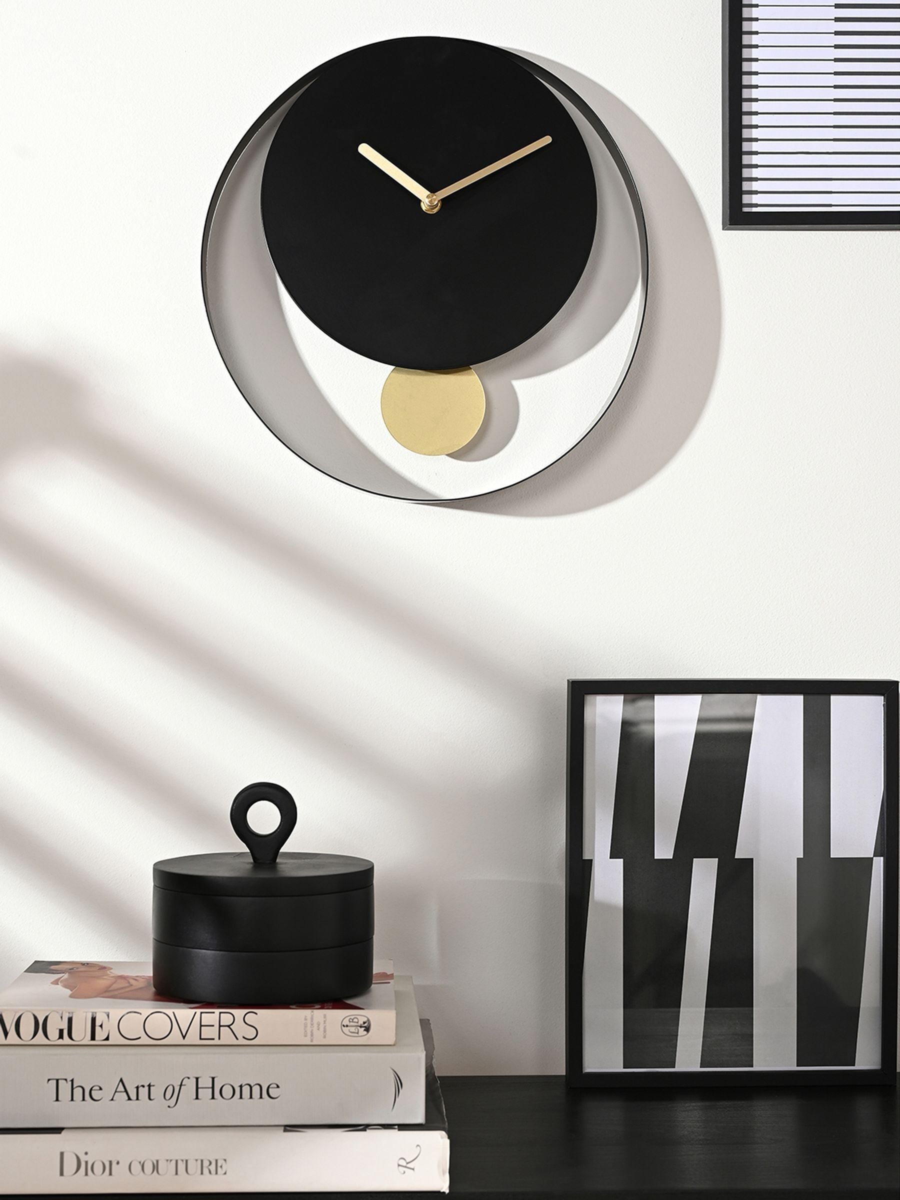 Widdop pendulum wall clock 30cm, imported from the UK