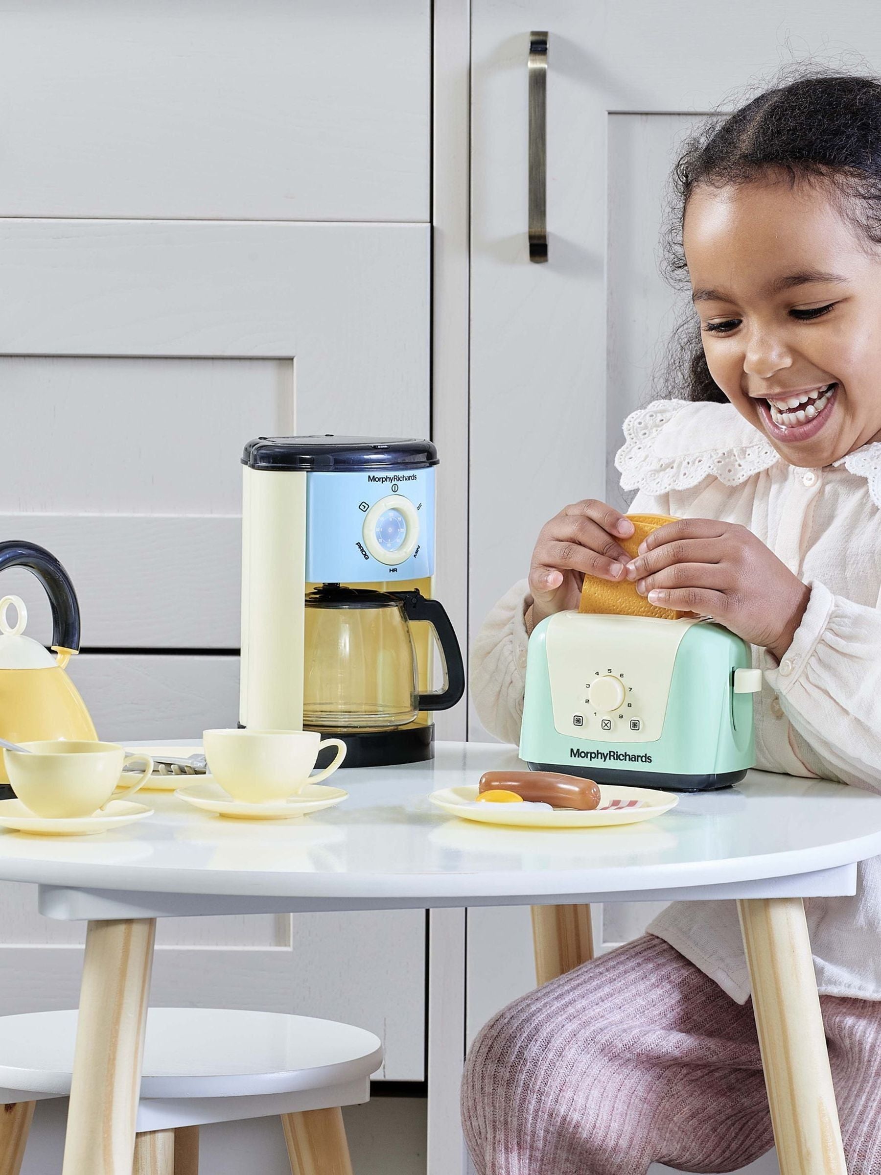 Casdon Morphy Richards kitchen toy set replica, UK version