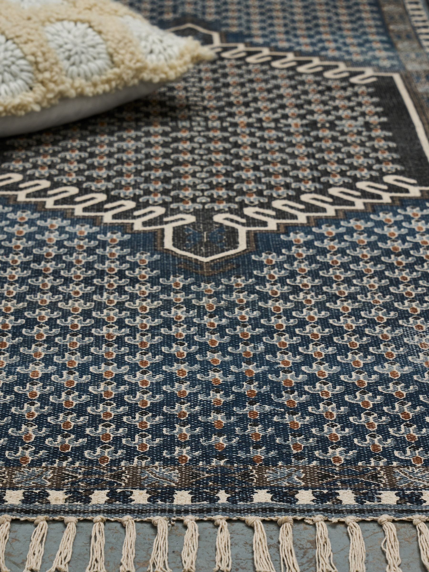 French Connection Blue Poppyfield printed flatweave cotton runner - British product