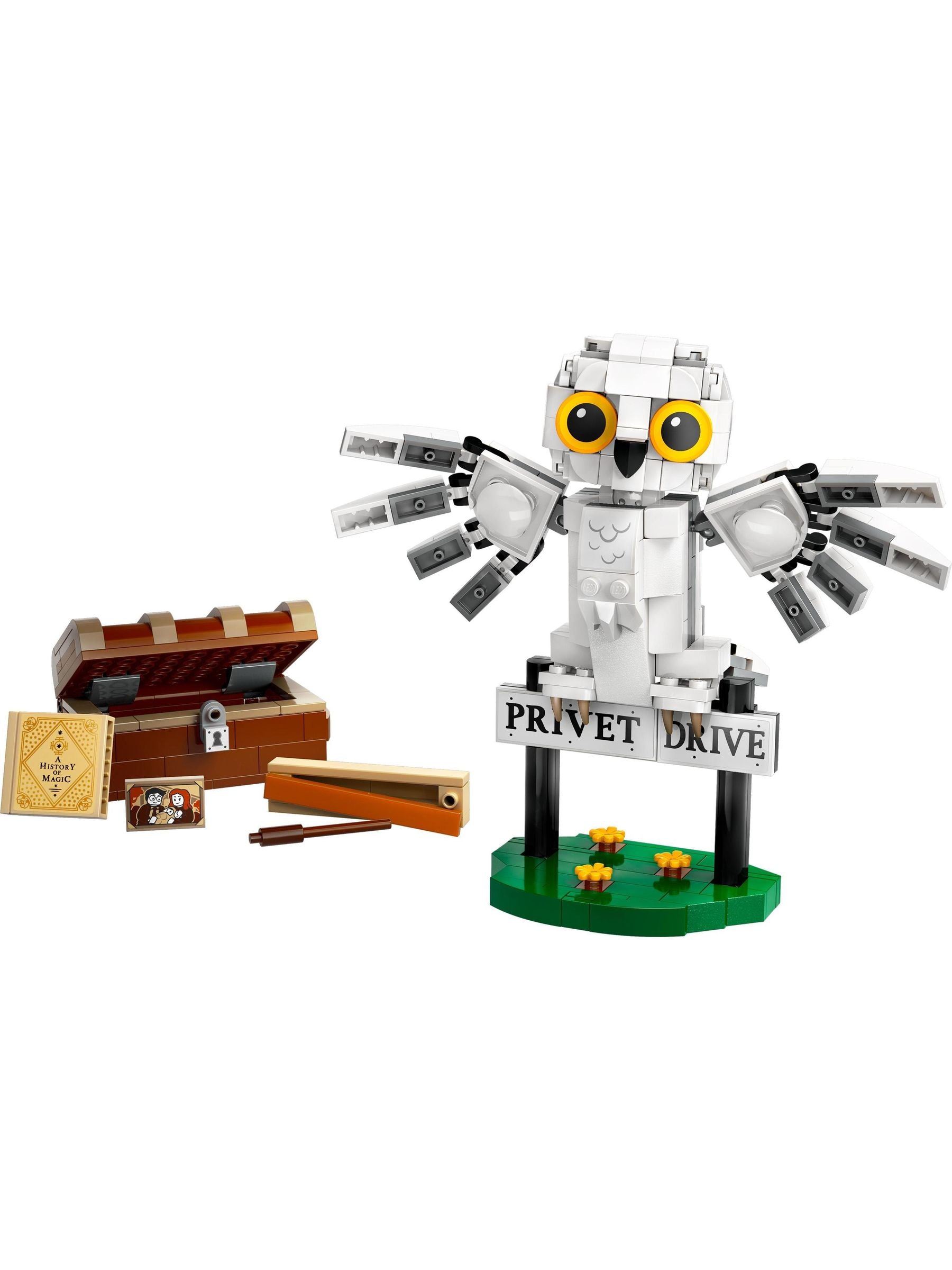LEGO Harry Potter 76425 Hedwig building set, imported from the UK