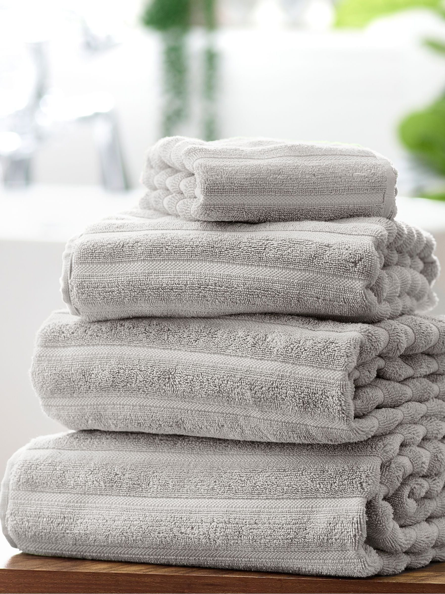 Greige Ribbed Towel