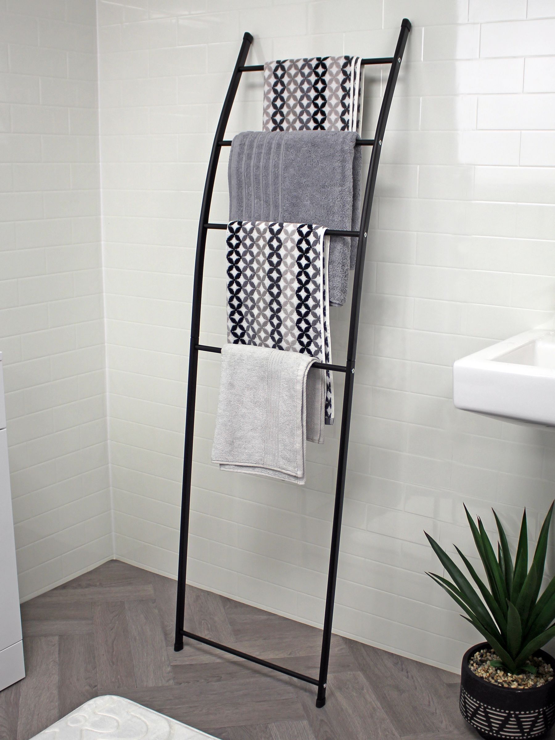 Showerdrape black apex towel ladder stand (British brand)