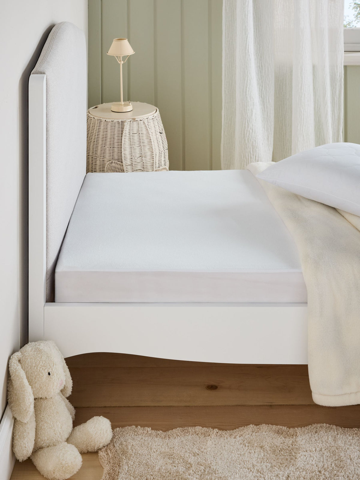 Kids waterproof regular mattress protector - British product