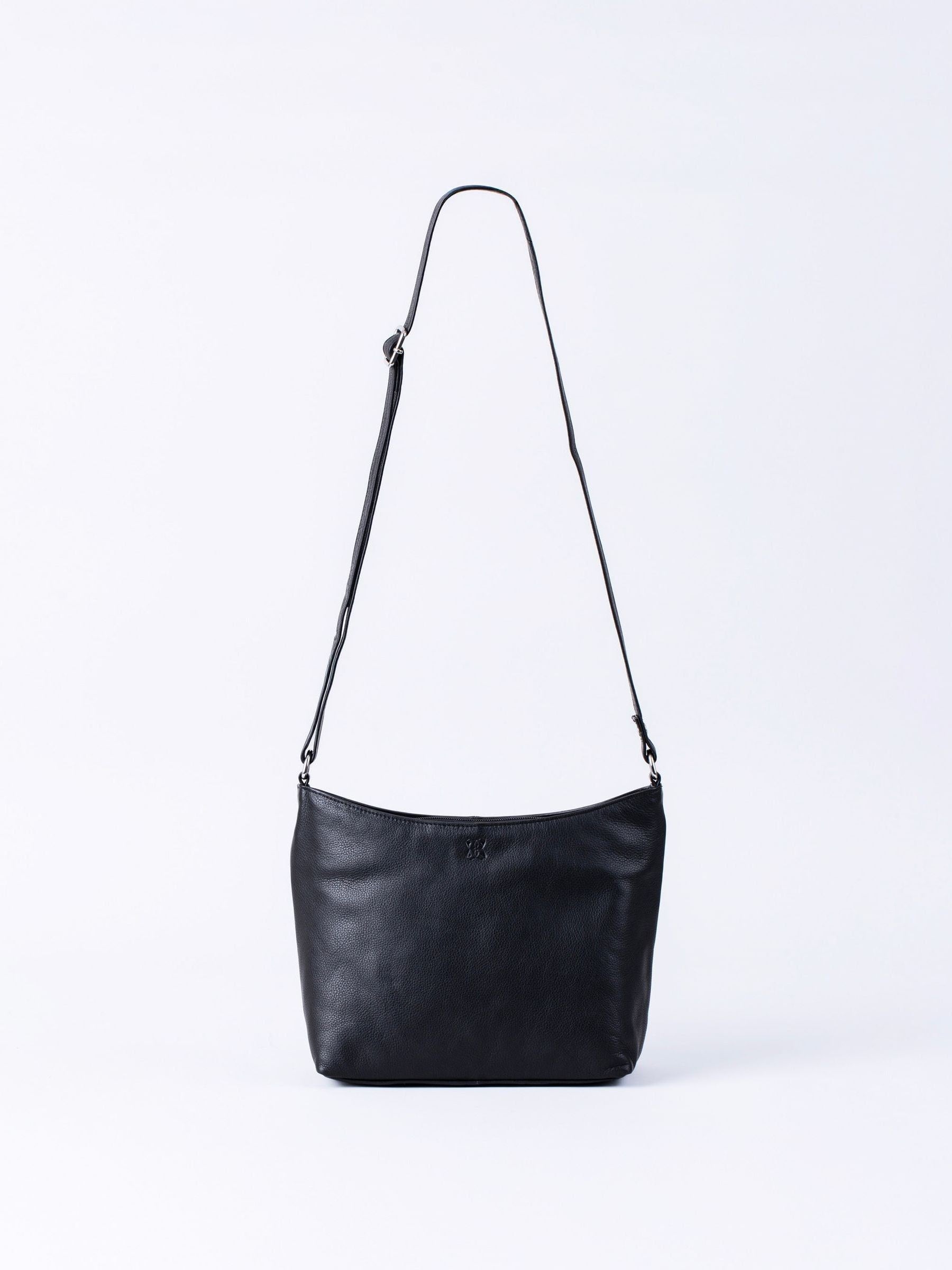 Lakeland Leather Grasmere cross-body bag in black (British brand)