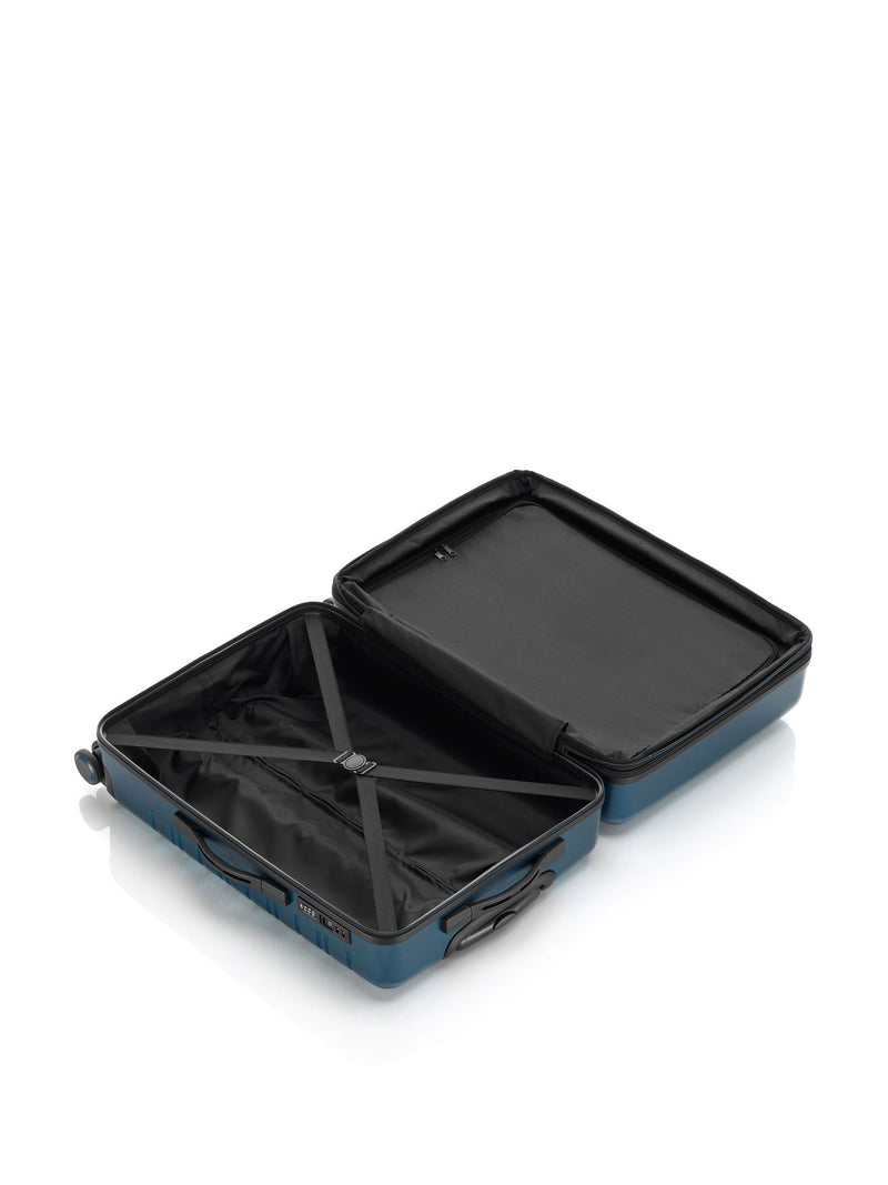 Tripp Blue Horizon II medium expandable suitcase - British brand