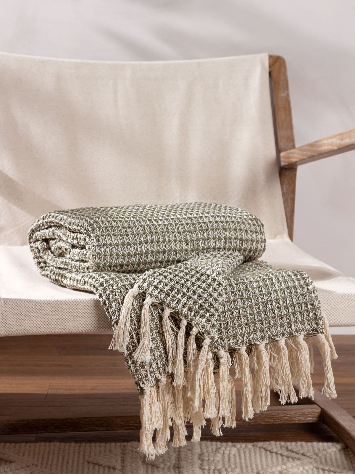 Yard Lichen Green Lorne waffle throw 200x150cm - British product