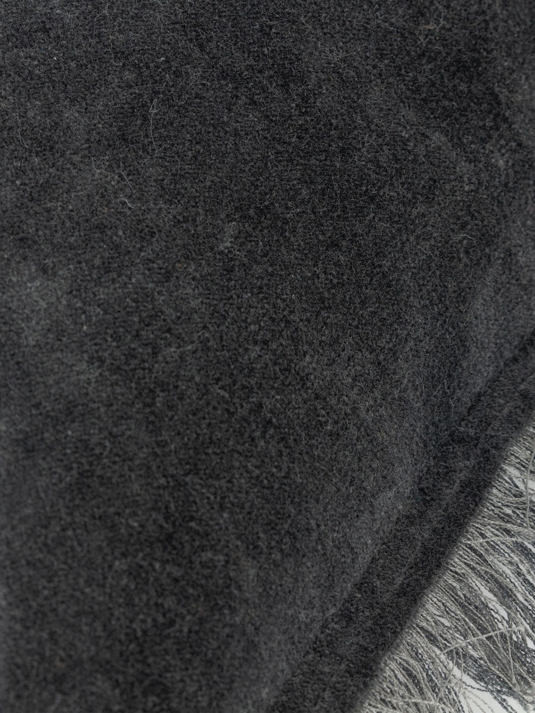 Yard Jaye velvet cushion 45cm (British brand)