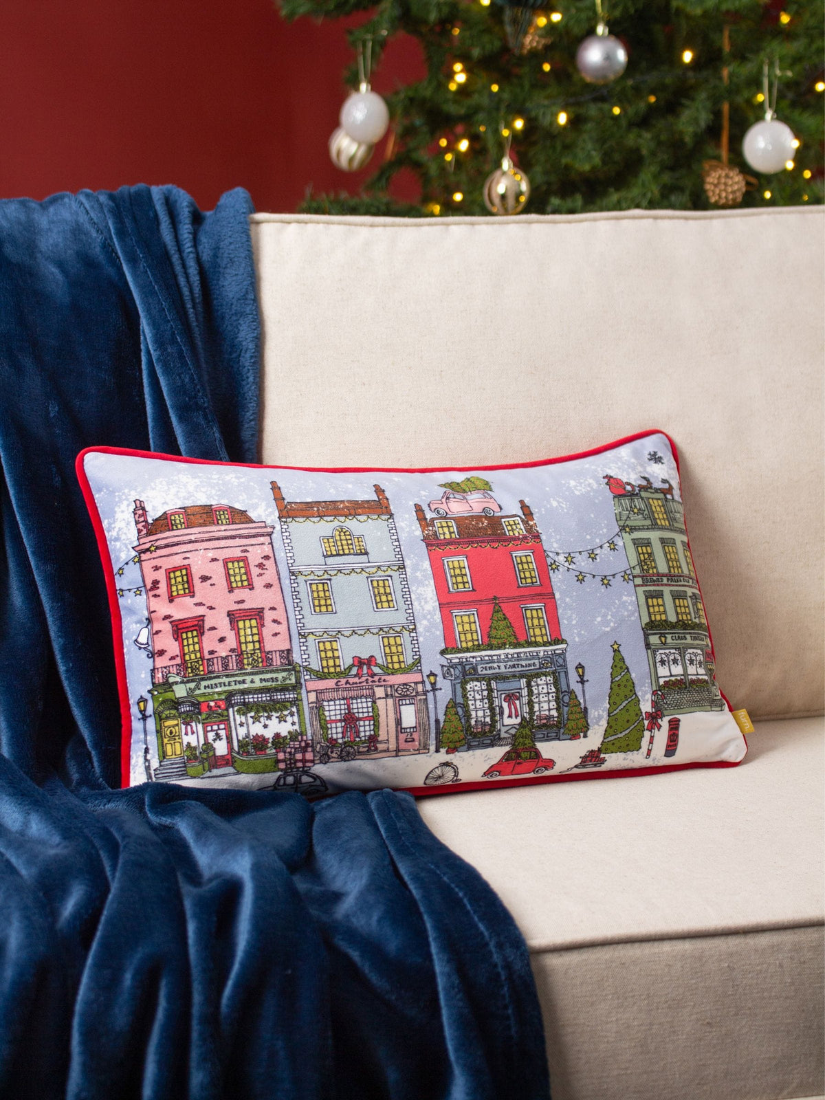 Furn Red Christmas Spirit cushion 50x30cm, UK version