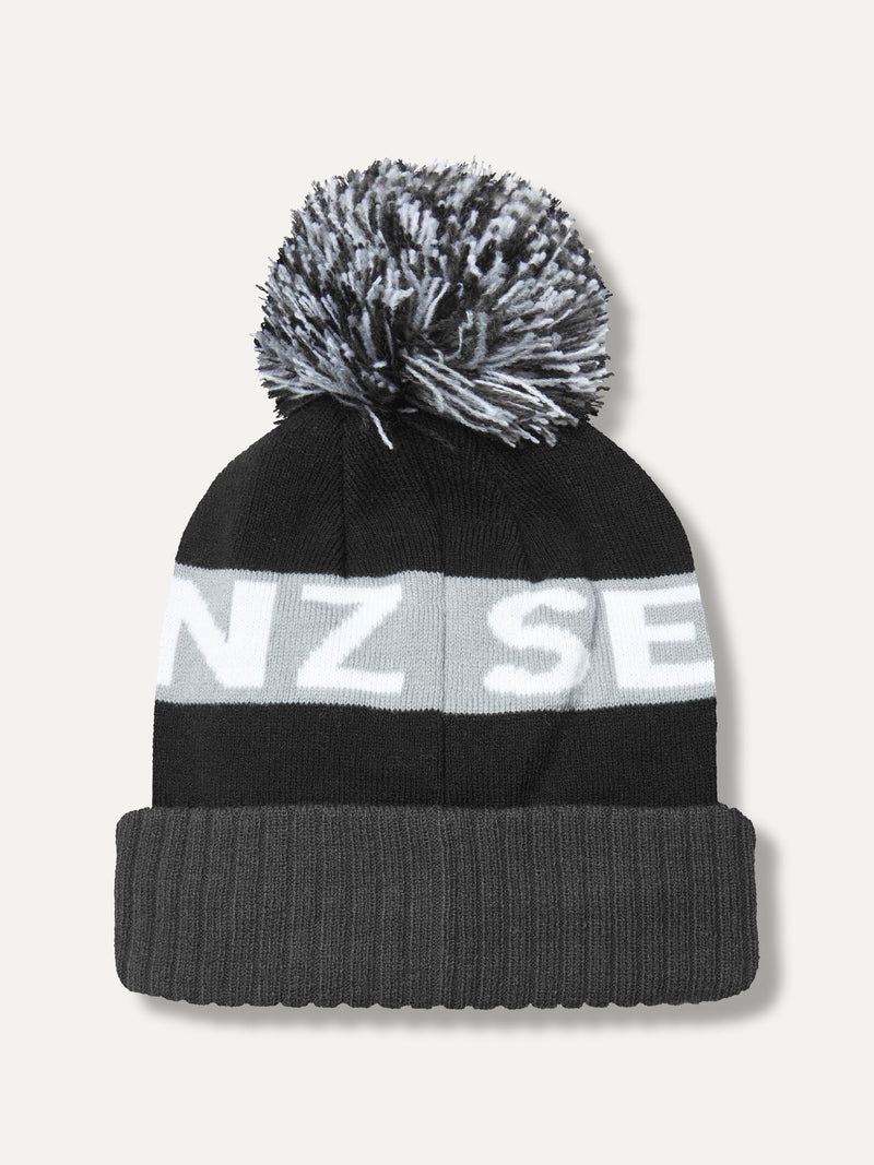 Sealskinz Black Foulden water repellent bobble hat, imported from the UK