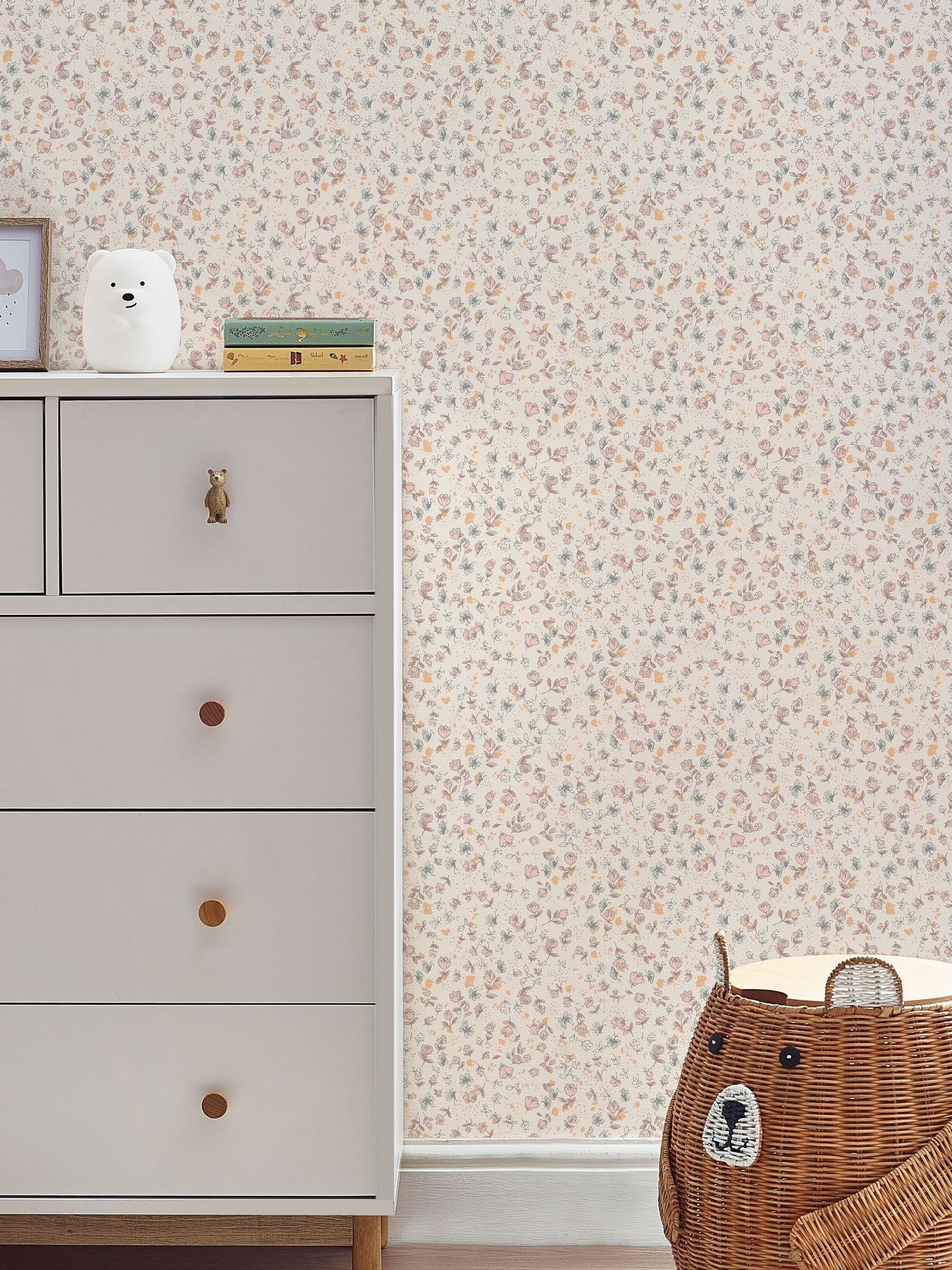 Calm ditsy floral wallpaper sample A4 - British product